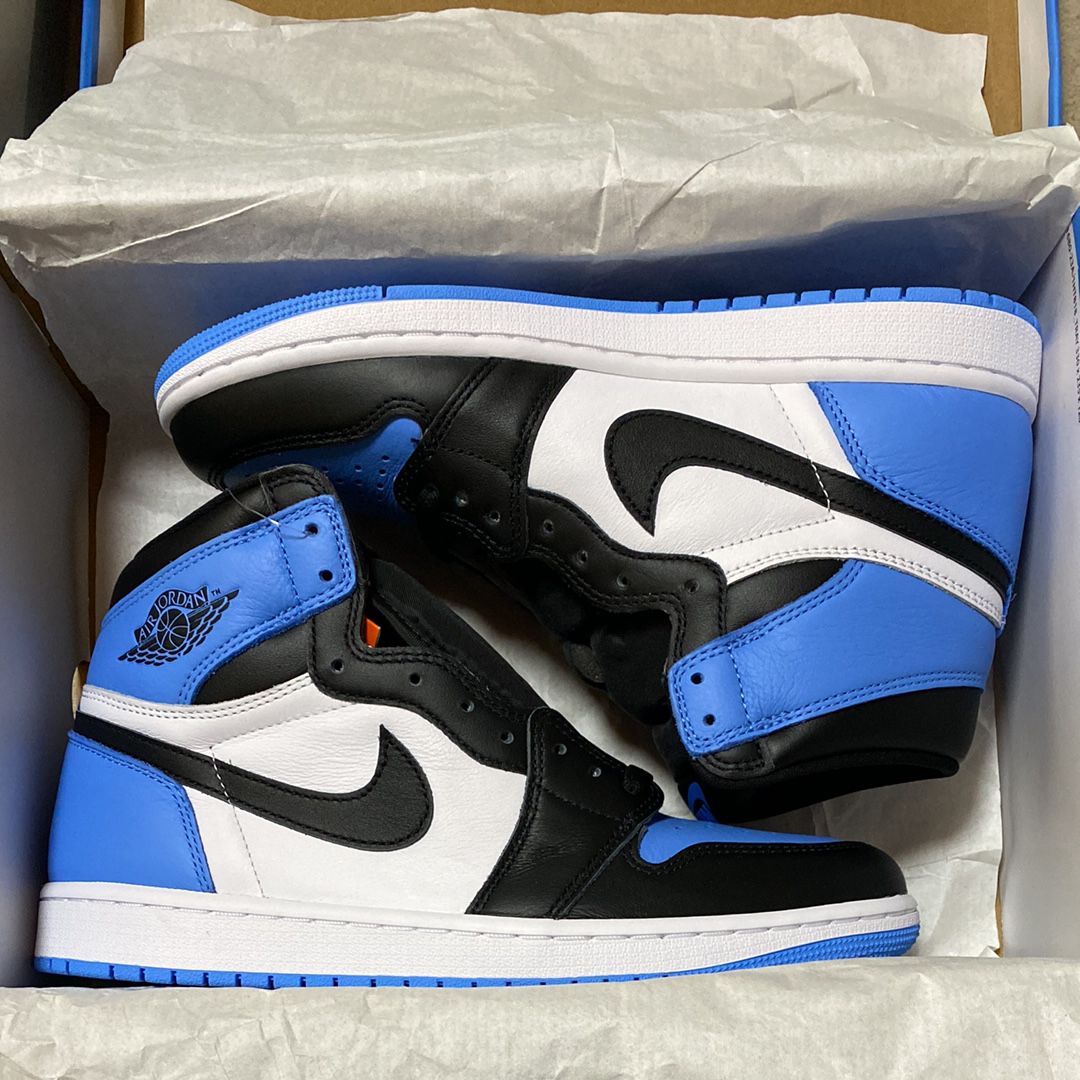 Nike Air Jordan 1 Retro High OG "University Blue/UNC Toe"