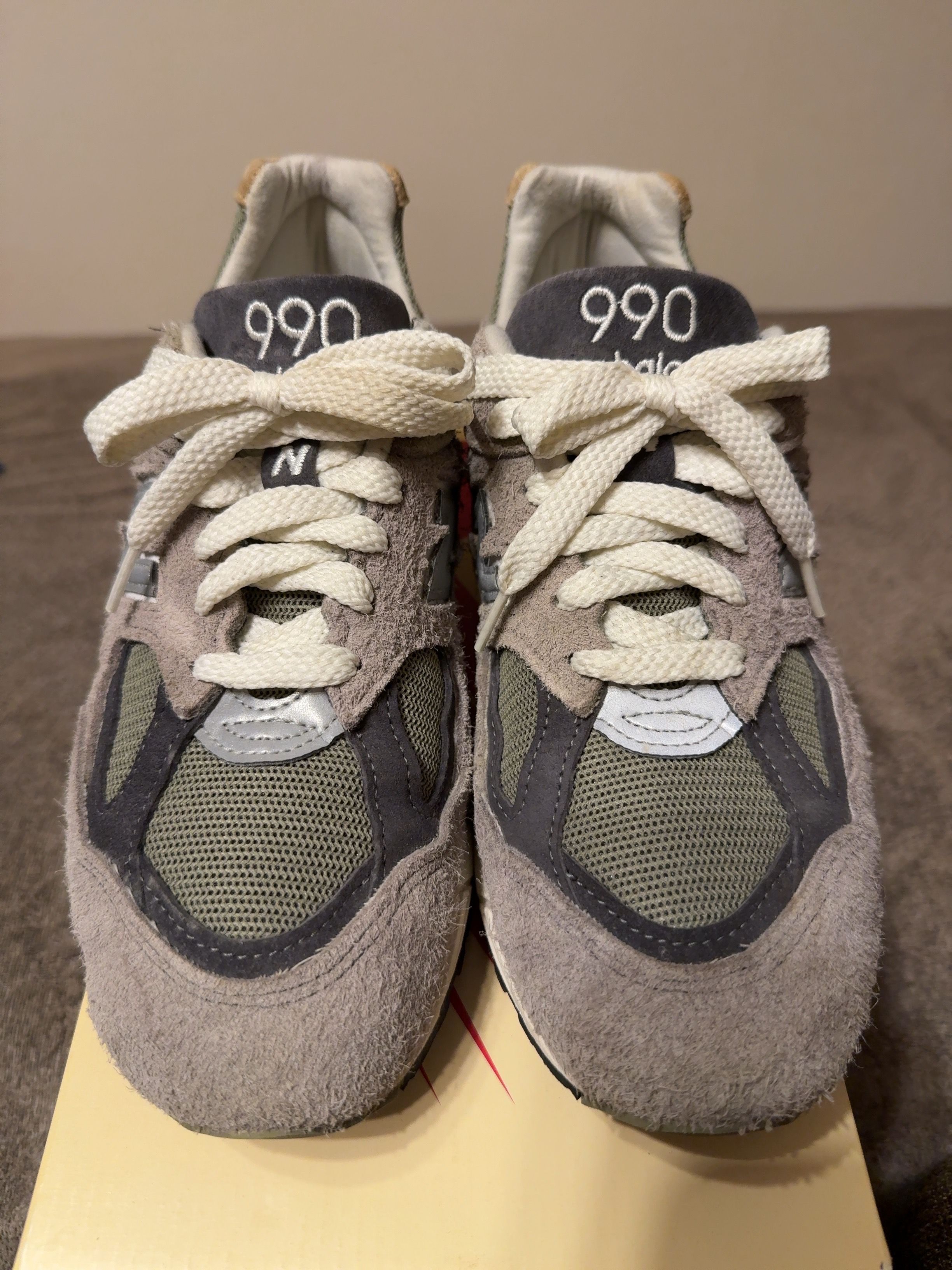 ニューバランス 990V2 