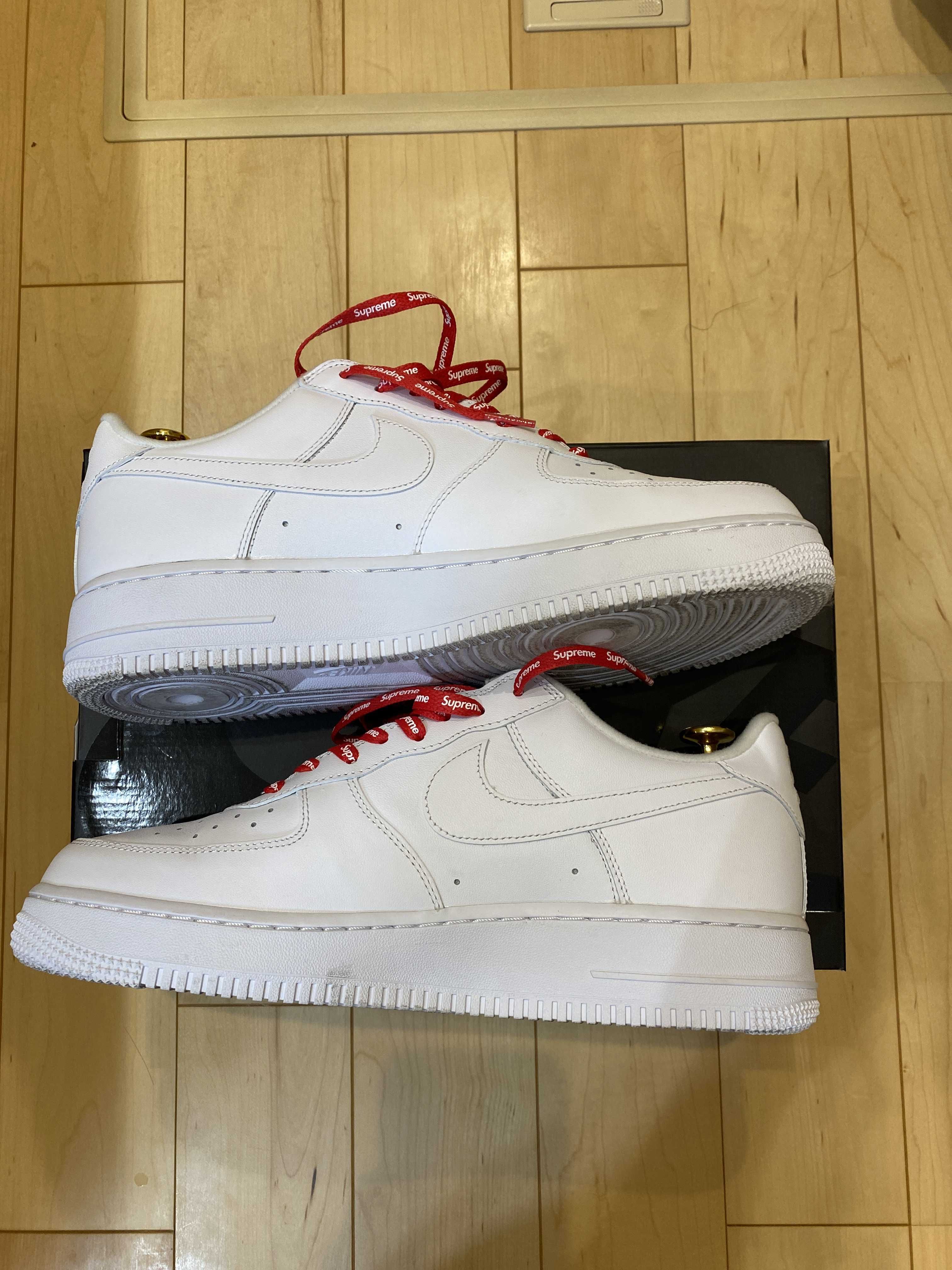 Supreme × Nike Air Force 1 Low "White"