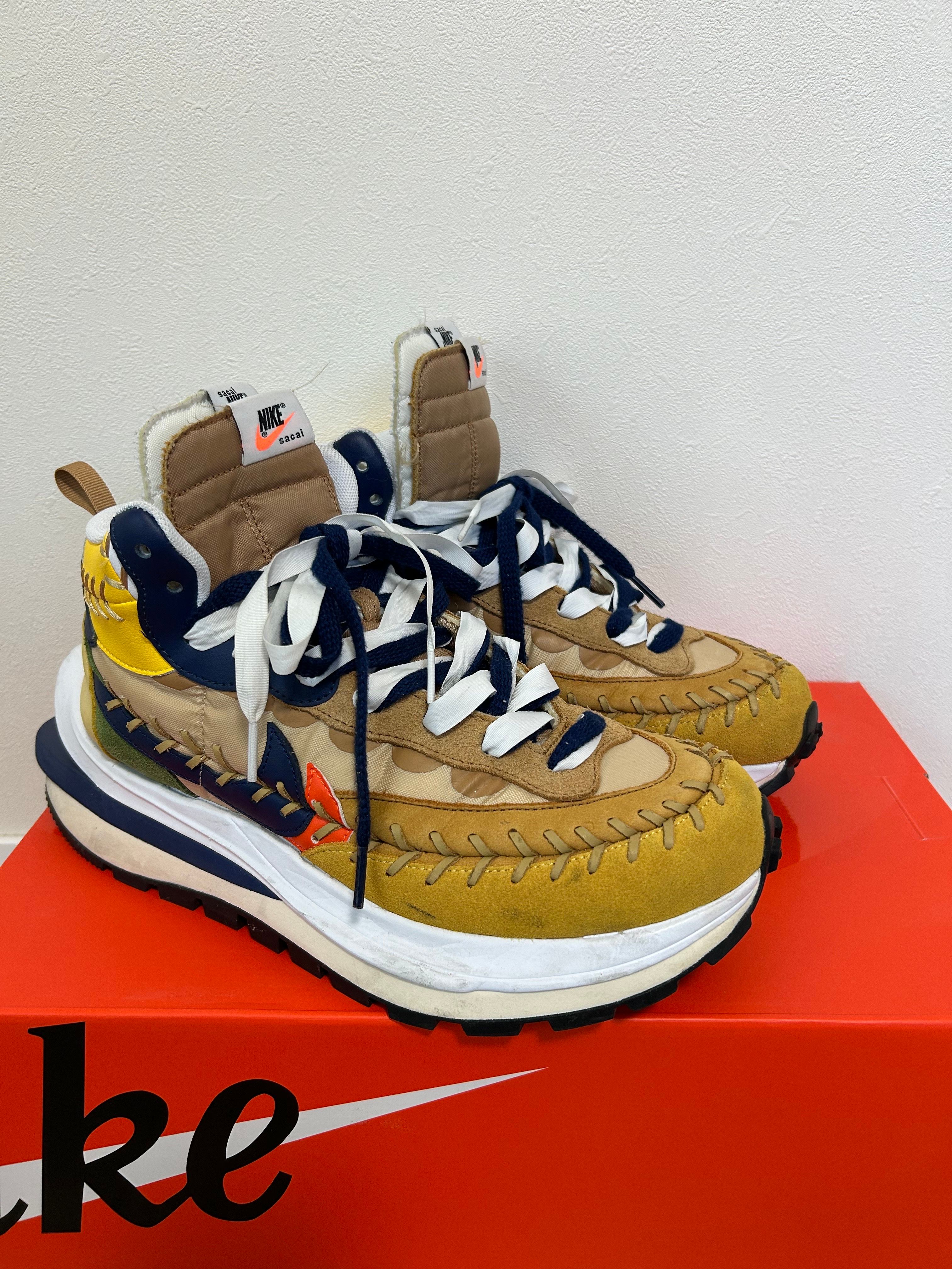 Jean-Paul Gaultier × sacai × Nike VaporWaffle "Sesame/Multi Color"