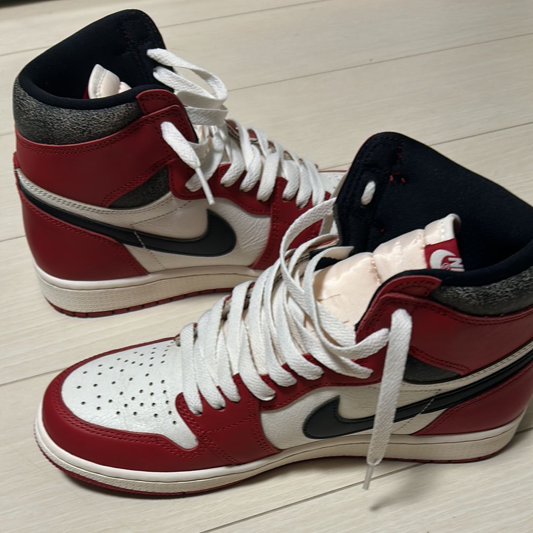Nike Air Jordan 1 High OG "Lost & Found/Chicago"