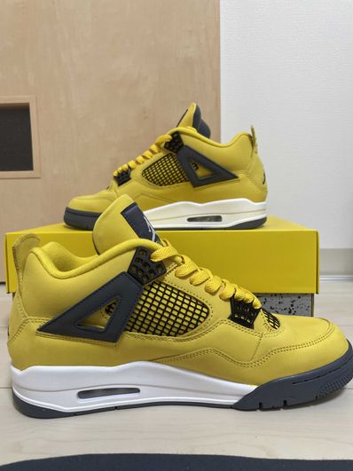 Nike Air Jordan 4 "Tour Yellow"