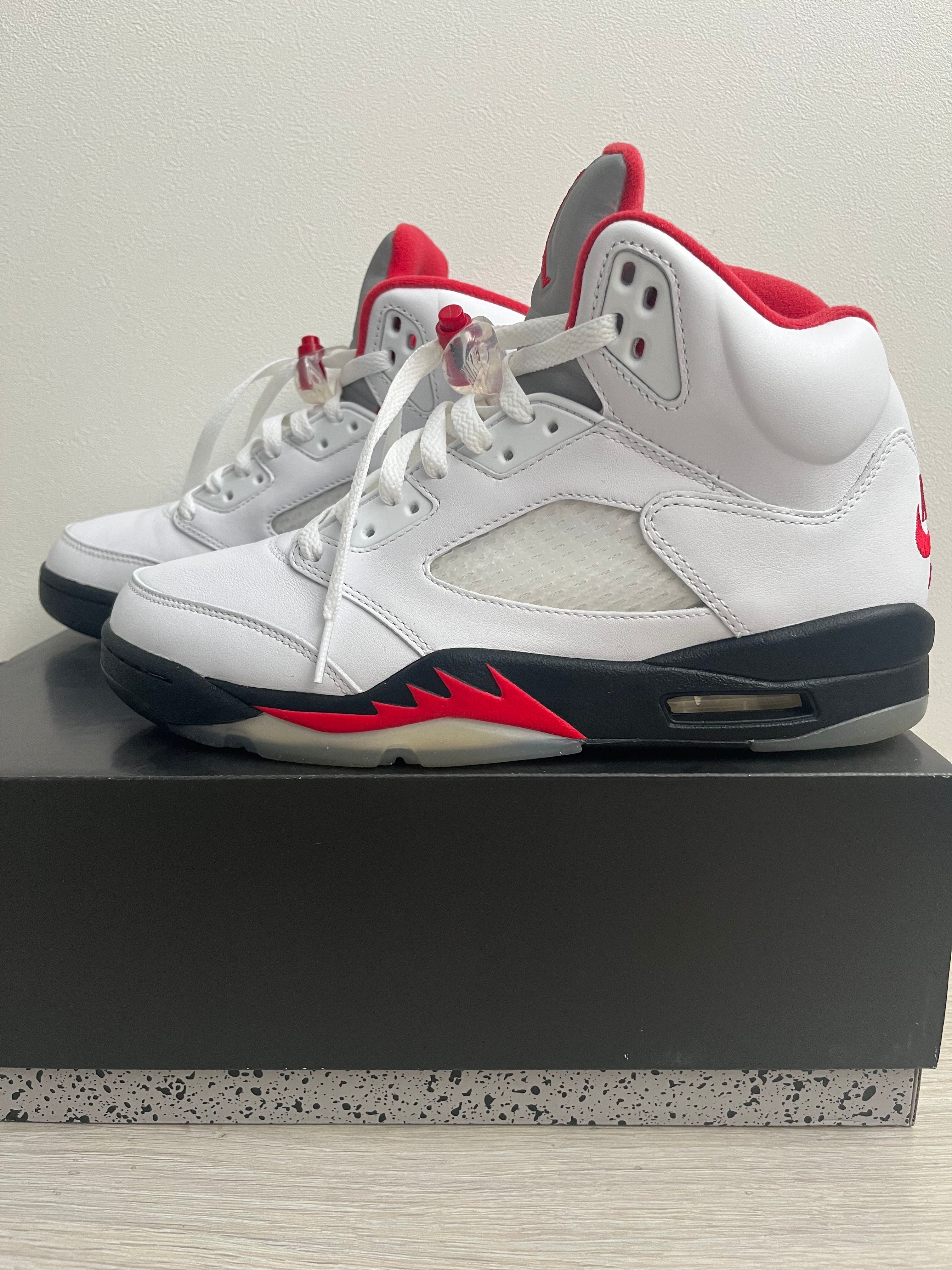 Nike Air Jordan 5 Retro "Fire Red" (2020)
