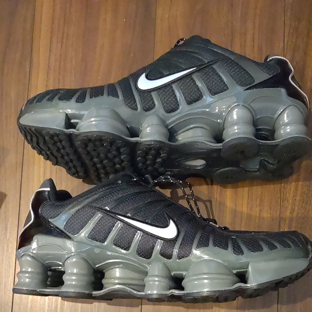 Nike Women's Shox TL "Black and Metallic Silver"