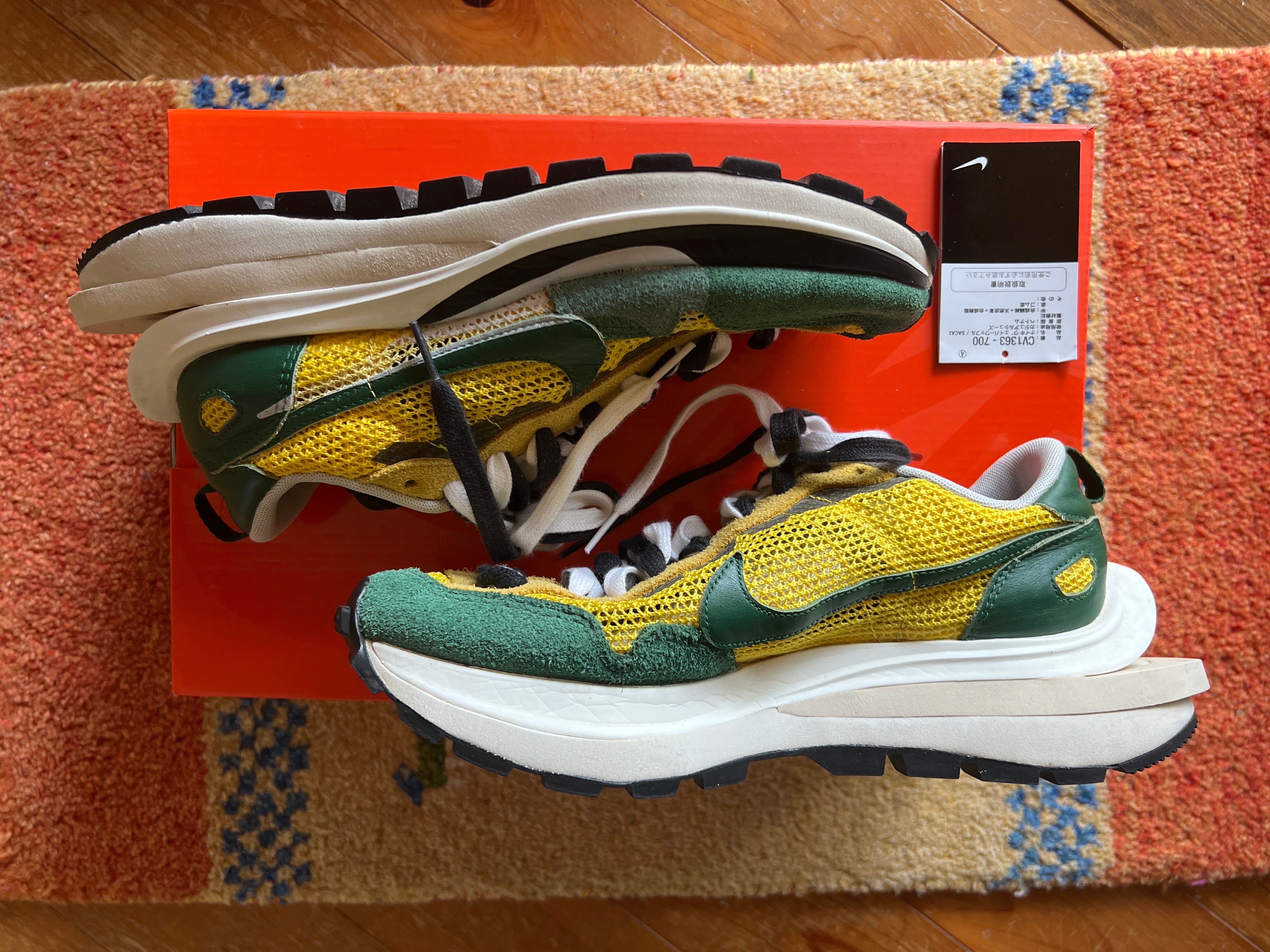 sacai × Nike Vapor Waffle "Tour Yellow/Stadium Green-Sail"