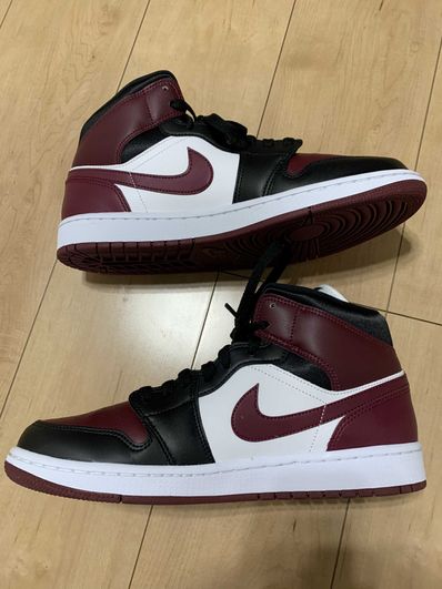 NIKE Women's AIR JORDAN 1 MID "DARK BEETROOT"