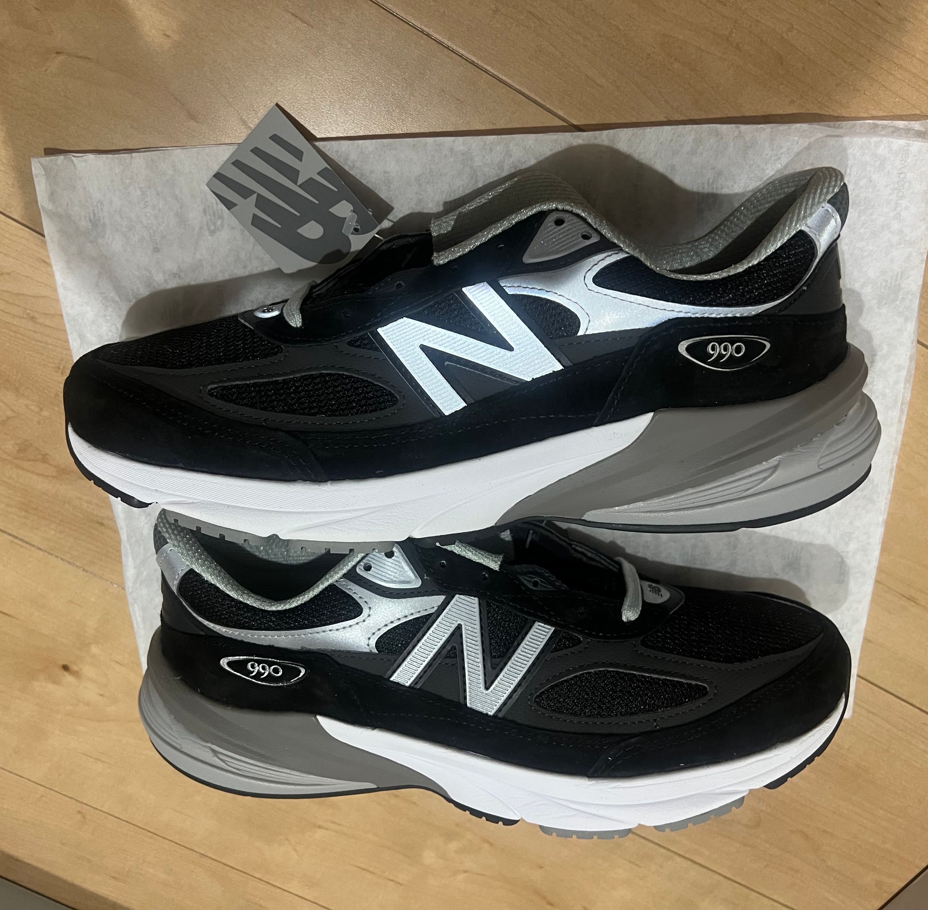 New Balance 990V6 "Black" (Heel NB Logo)