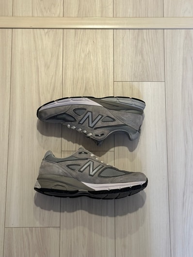 New Balance 990V4 "Grey Silver"