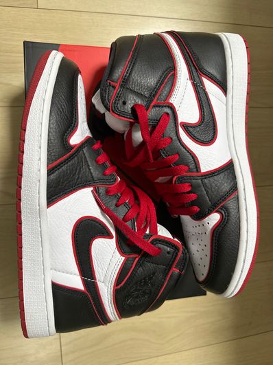 Nike Air Jordan 1 Retro High OG "Blood Line"