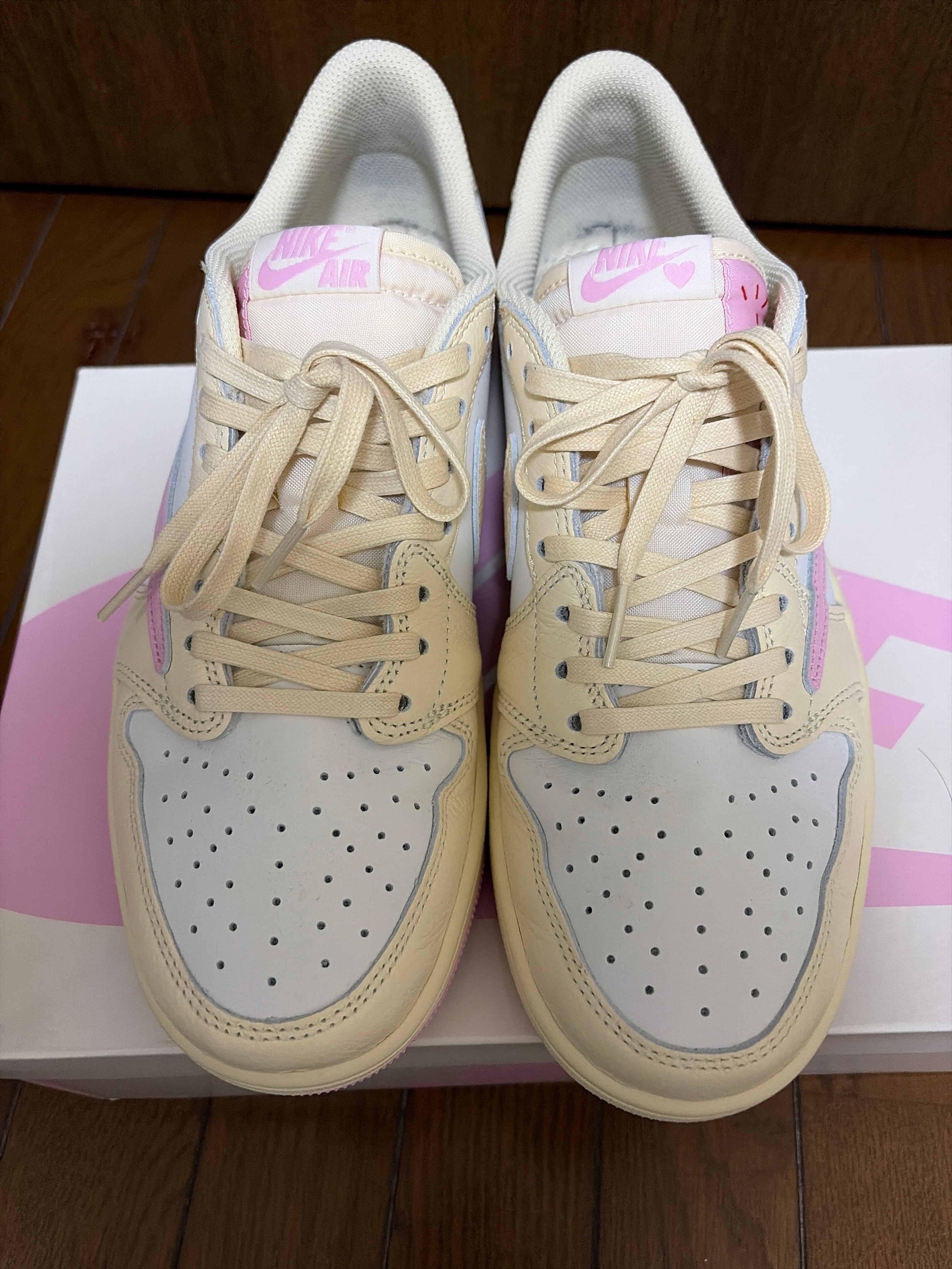 Travis Scott × Nike Air Jordan 1 Retro Low OG "Muslin/Shy Pink"