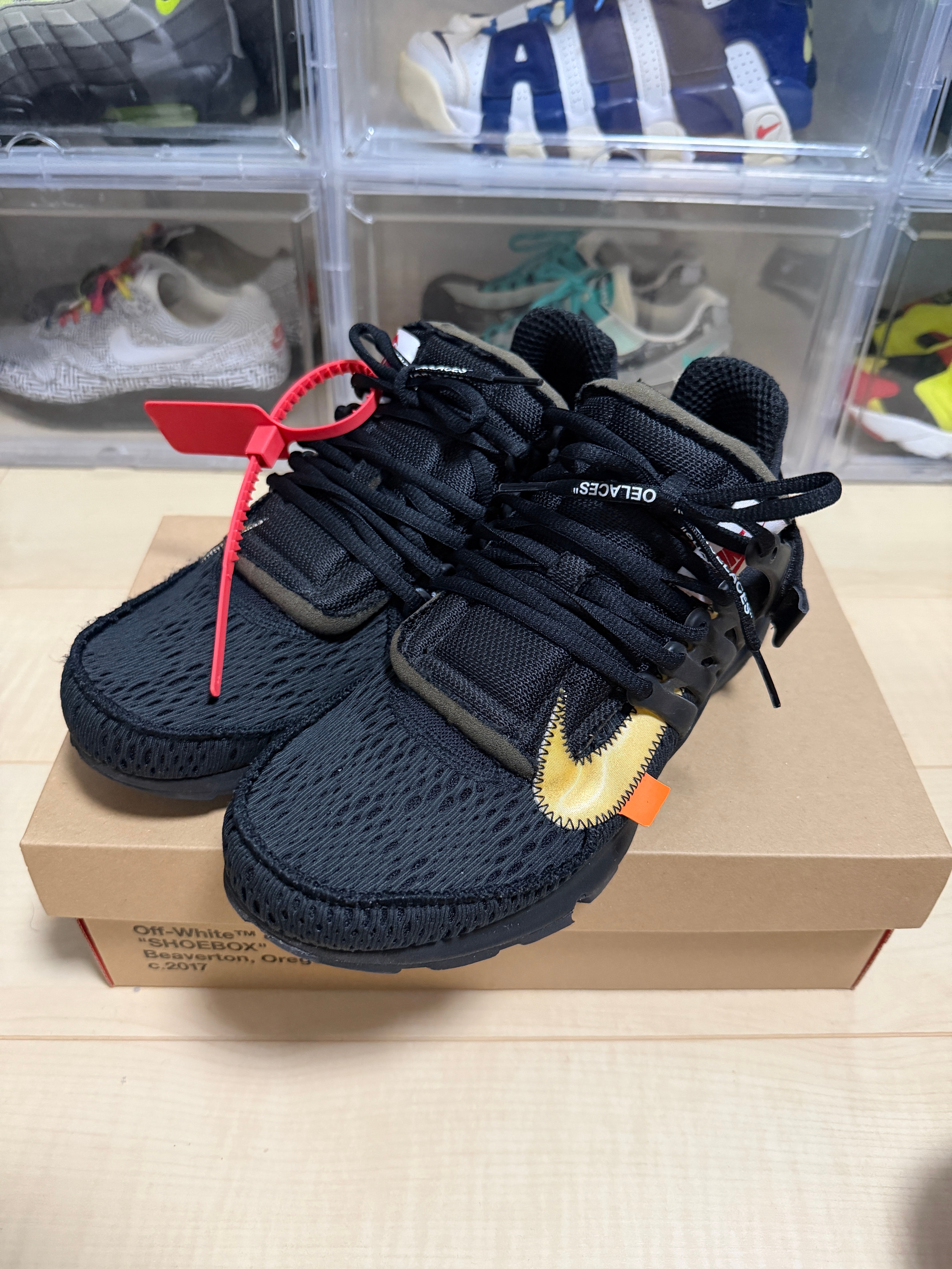 オフホワイト × ナイキ エアプレスト "ブラック"