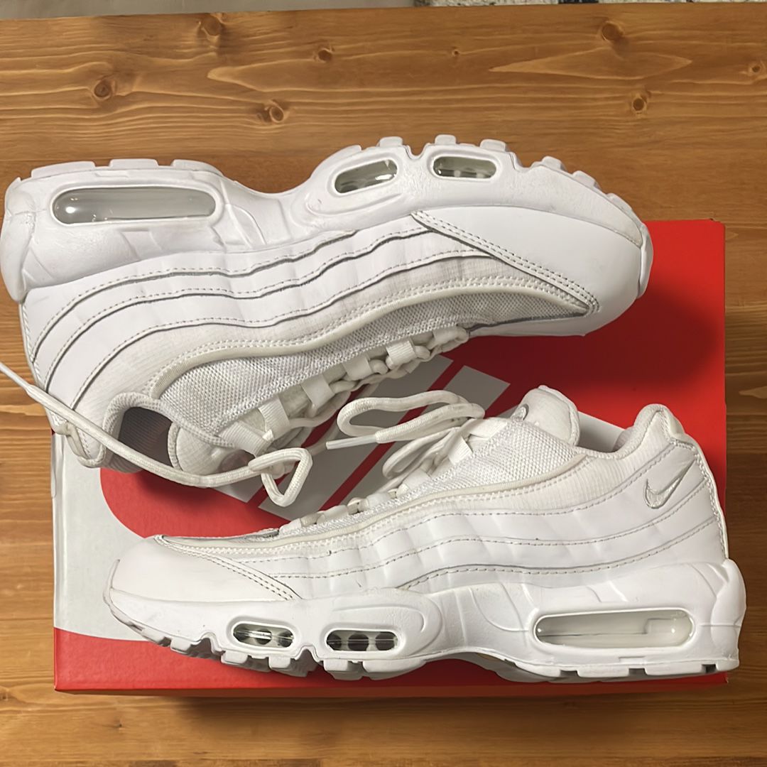 Nike Air Max 95 Essential "White/Grey Fog"