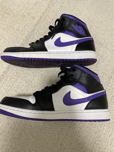 Nike Air Jordan 1 Mid "Black/Court Purple"