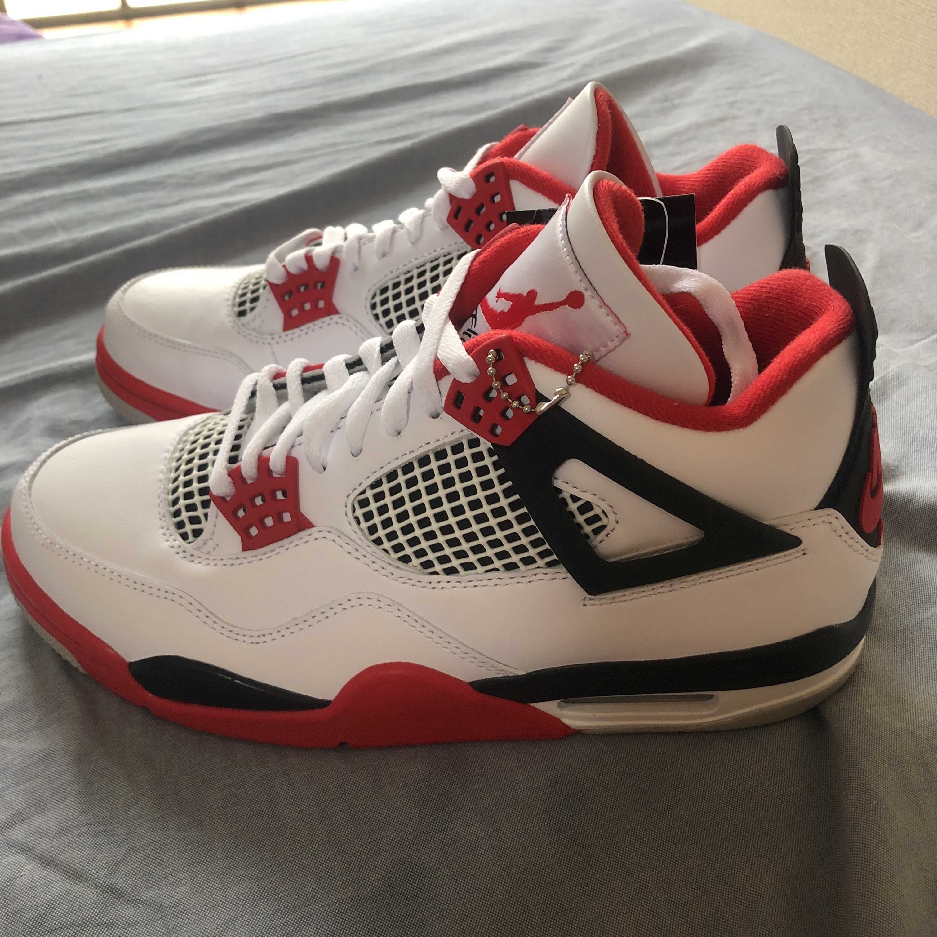 Nike Air Jordan 4 Retro OG "Fire Red" (2020)