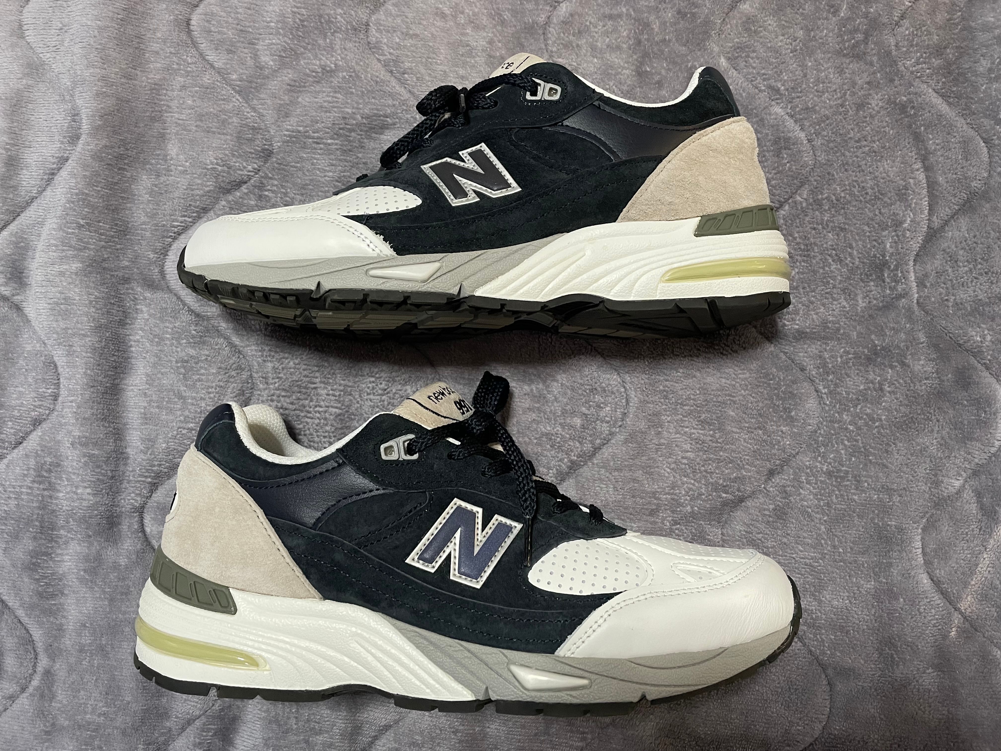 SNS × New Balance 991 "Black/White"