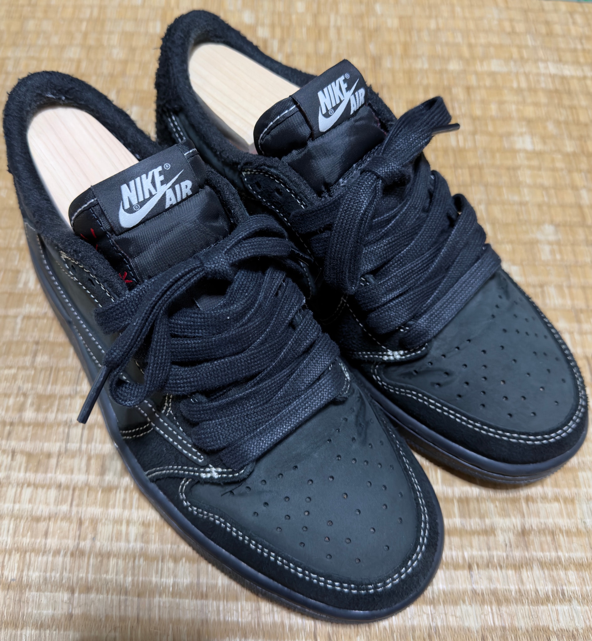 Travis Scott × Nike Air Jordan 1 Low OG SP "Black Phantom"