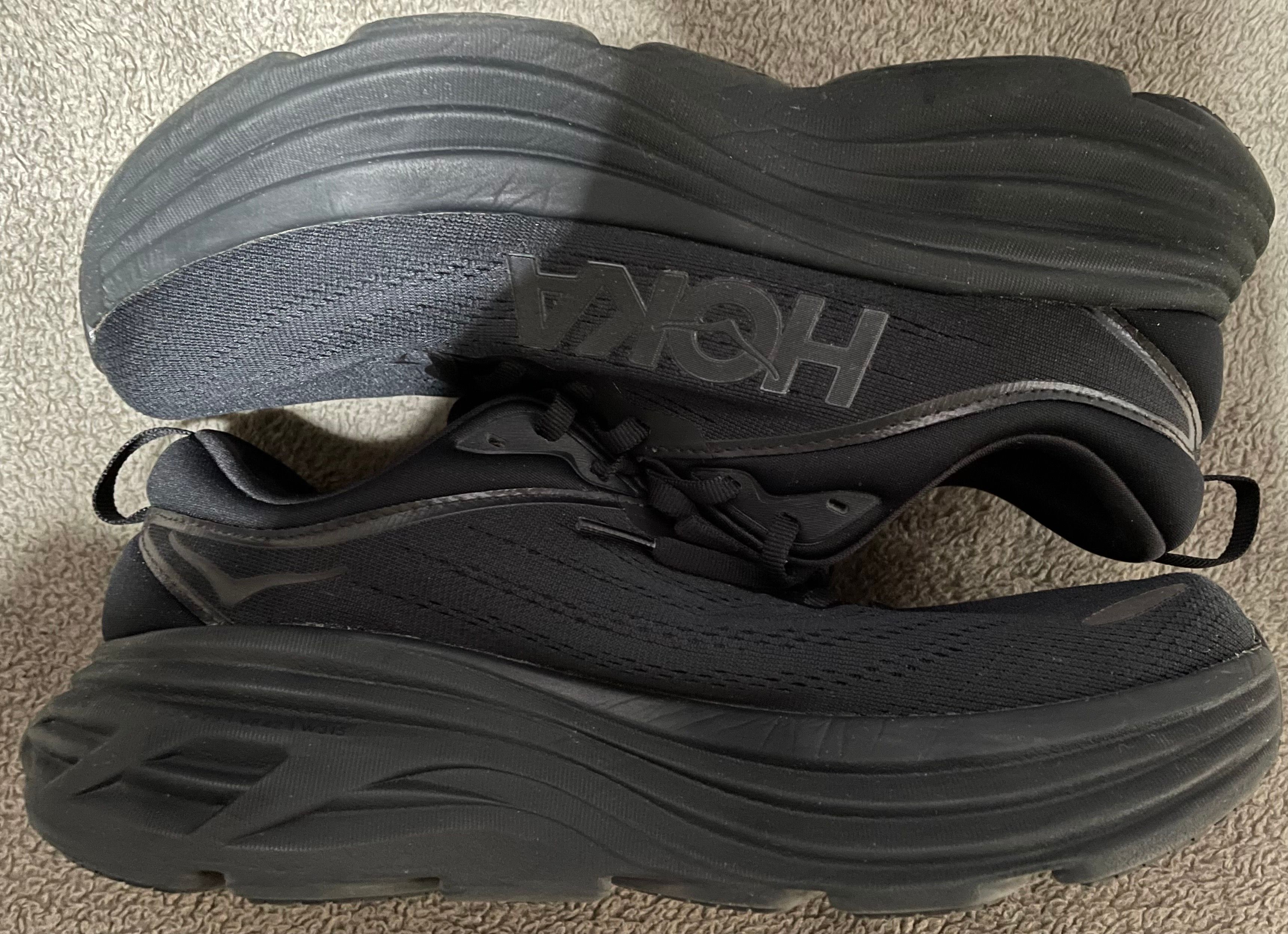 Hoka Bondi 8 "Black"