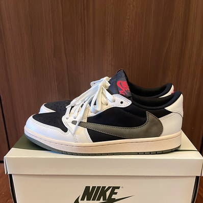 Travis Scott × Nike Women's Air Jordan 1 Low OG "Medium Olive"