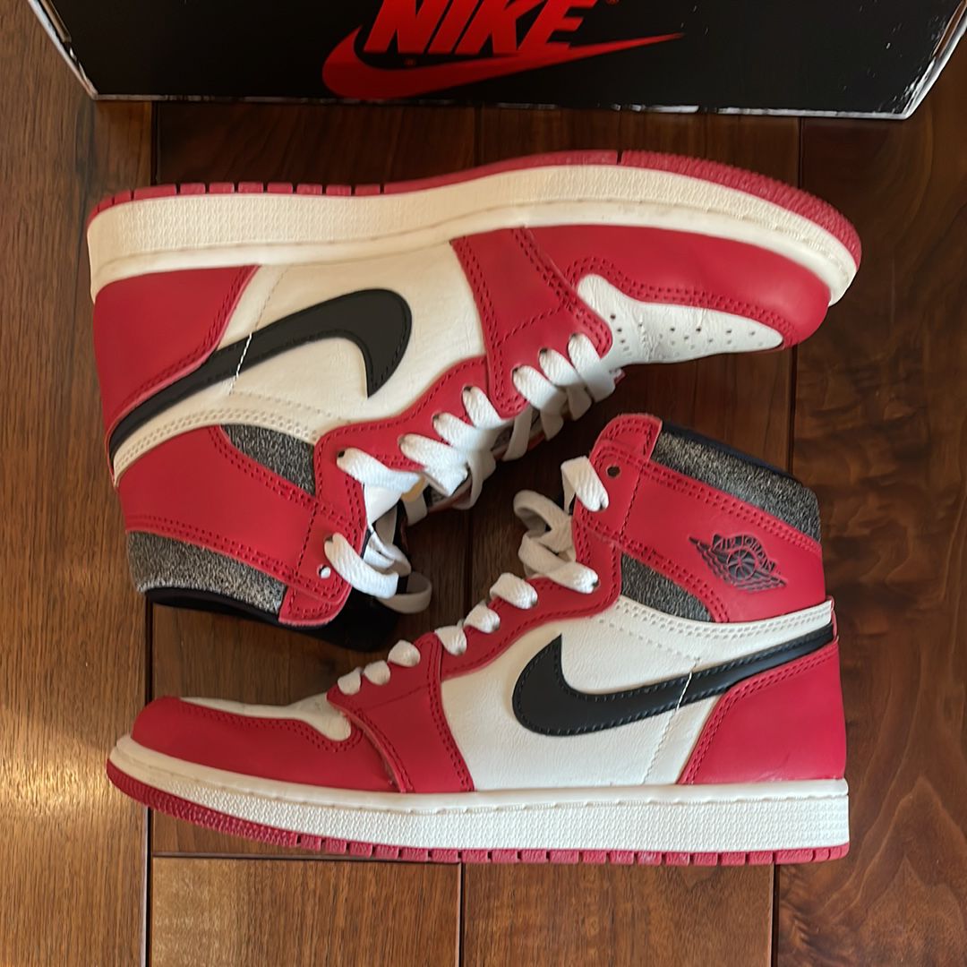 Nike Air Jordan 1 High OG "Lost & Found/Chicago"