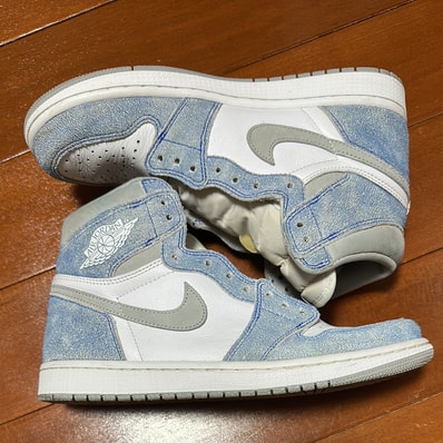 Nike Air Jordan 1 High OG "Hyper Royal"