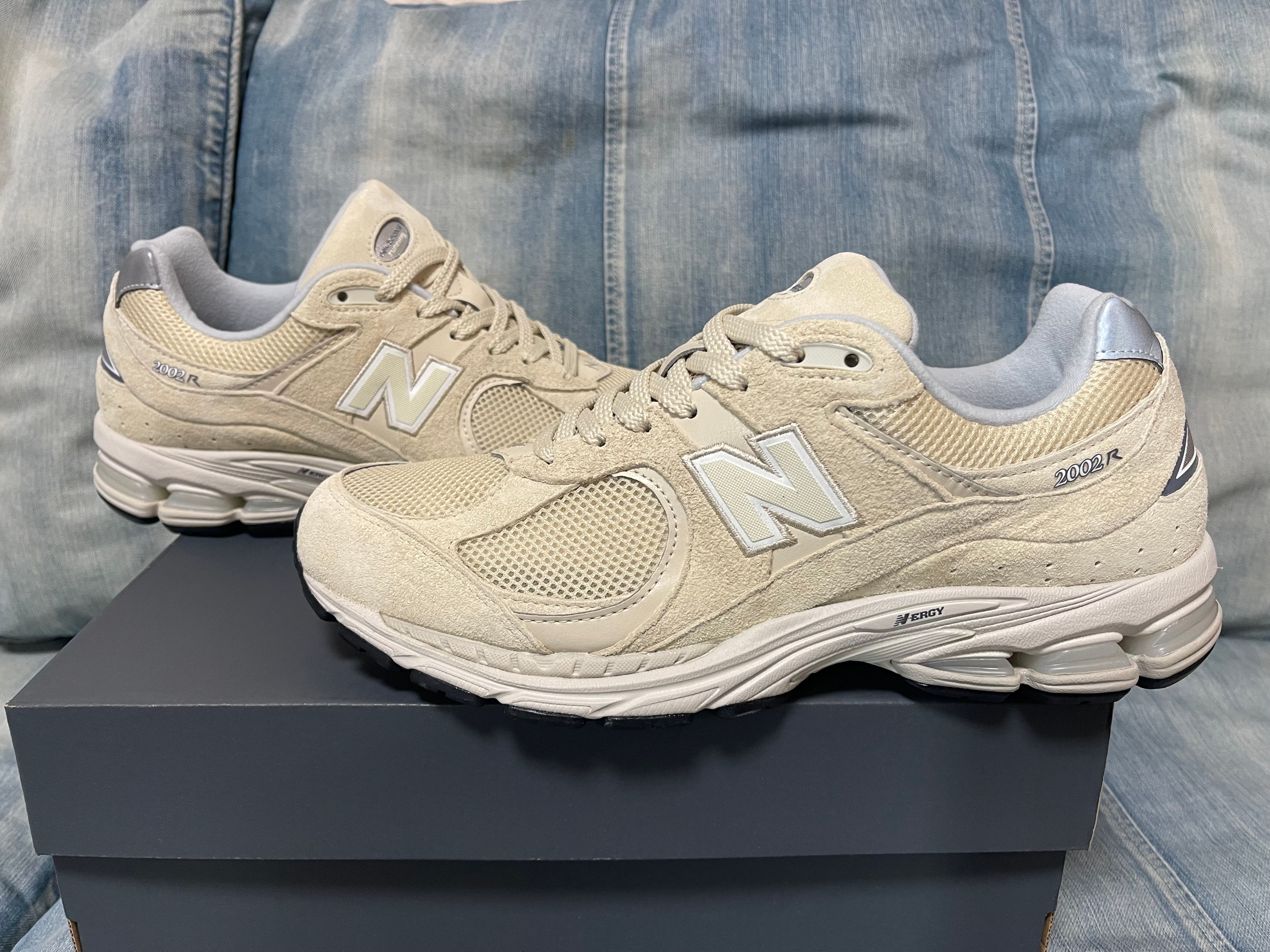 New Balance 2002R "White"