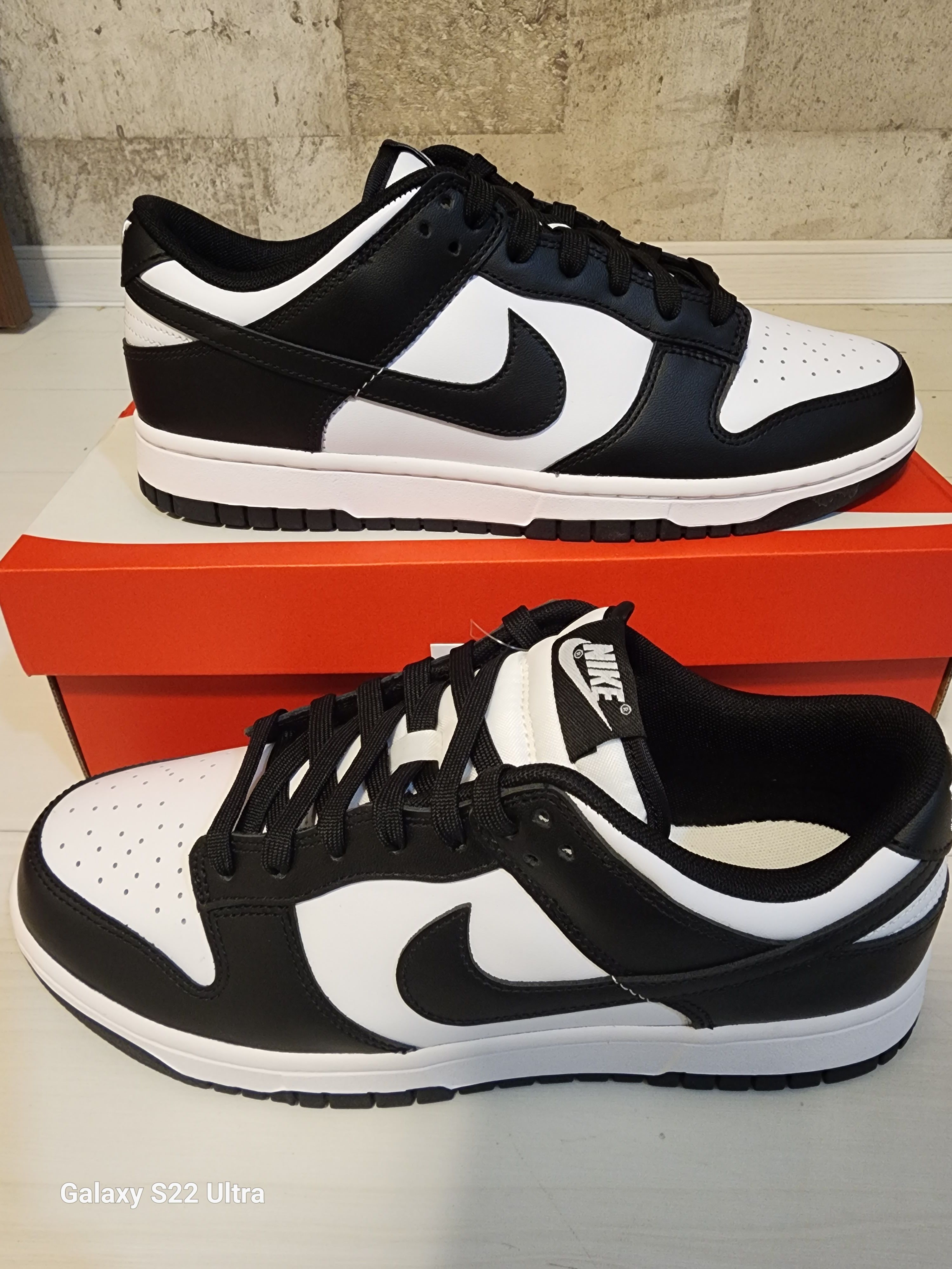 Nike Dunk Low Retro "Panda/White/Black"