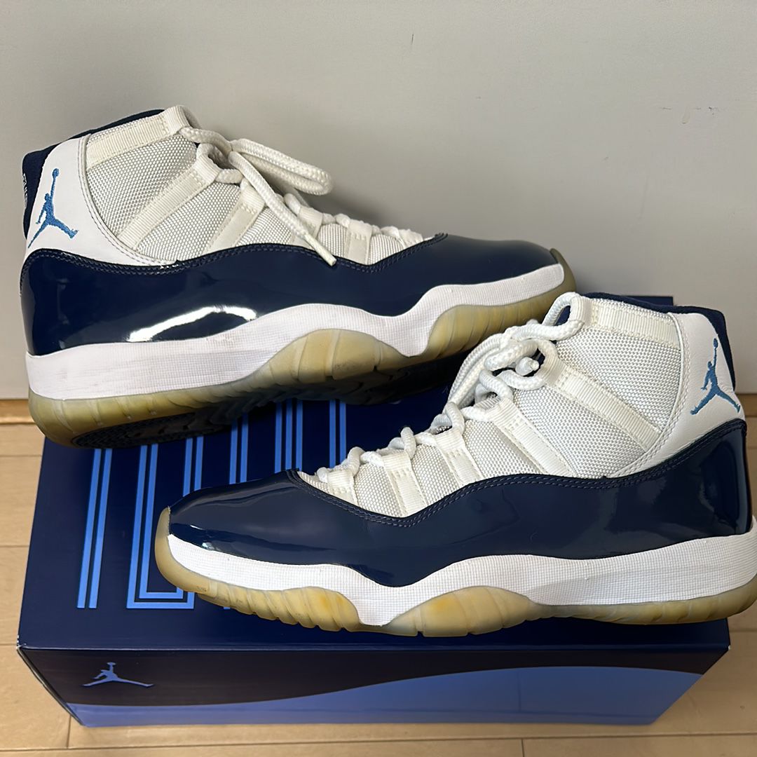 Nike Air Jordan 11 Retro "UNC Win Like 82"