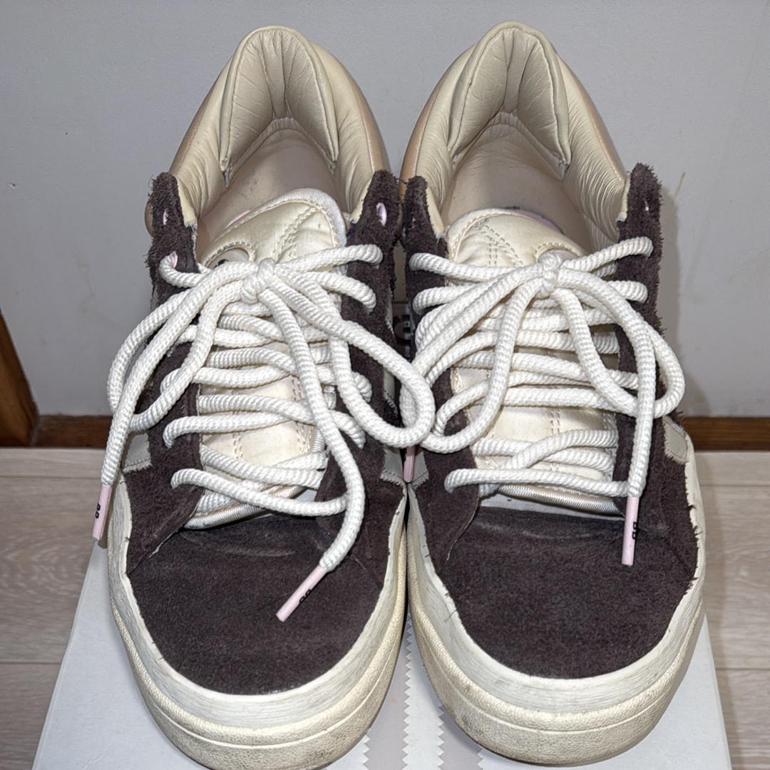 バッド・バニー × アディダス キャンパス "ブラウン"