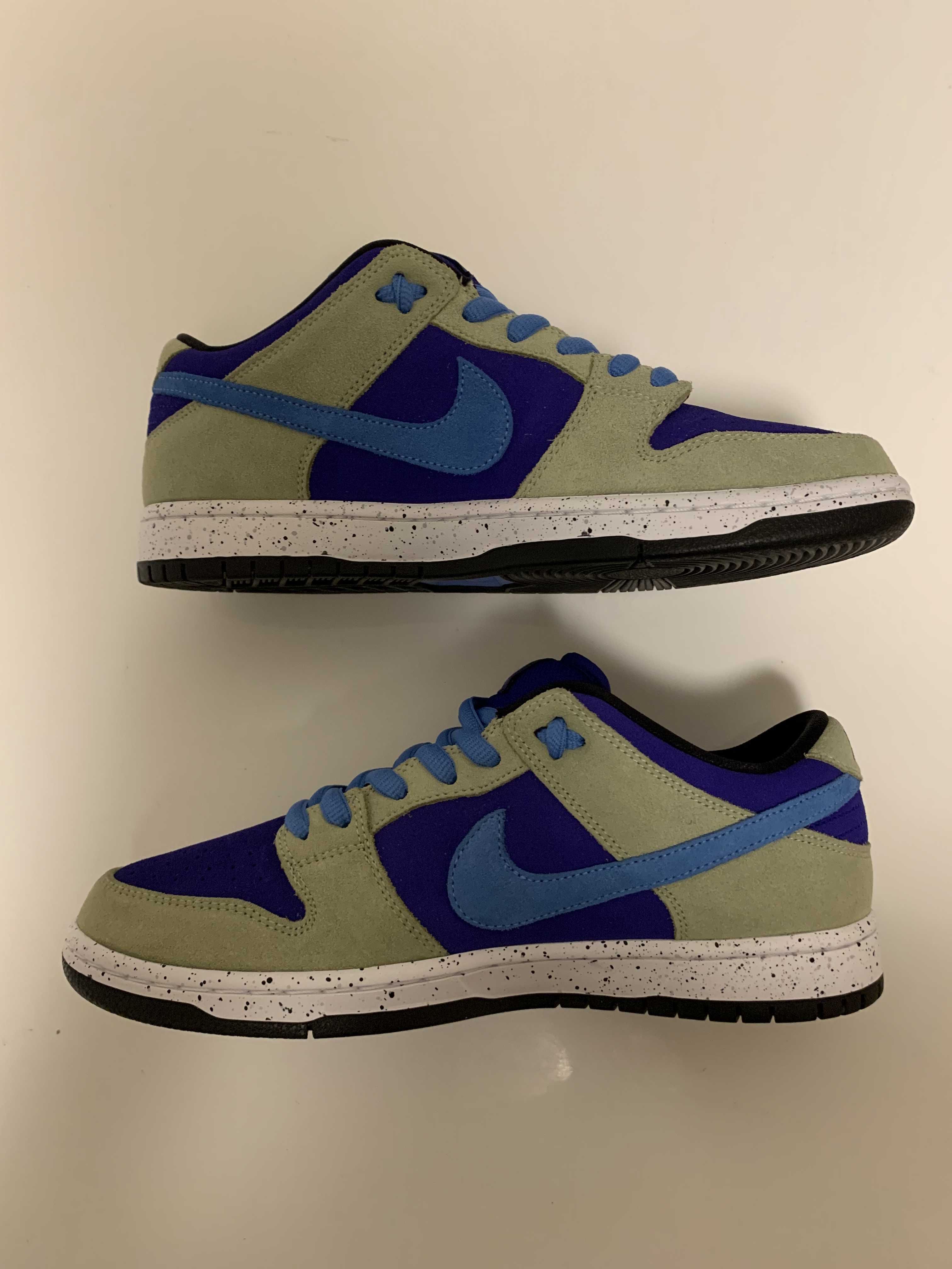 Nike SB Dunk Low "Celadon"