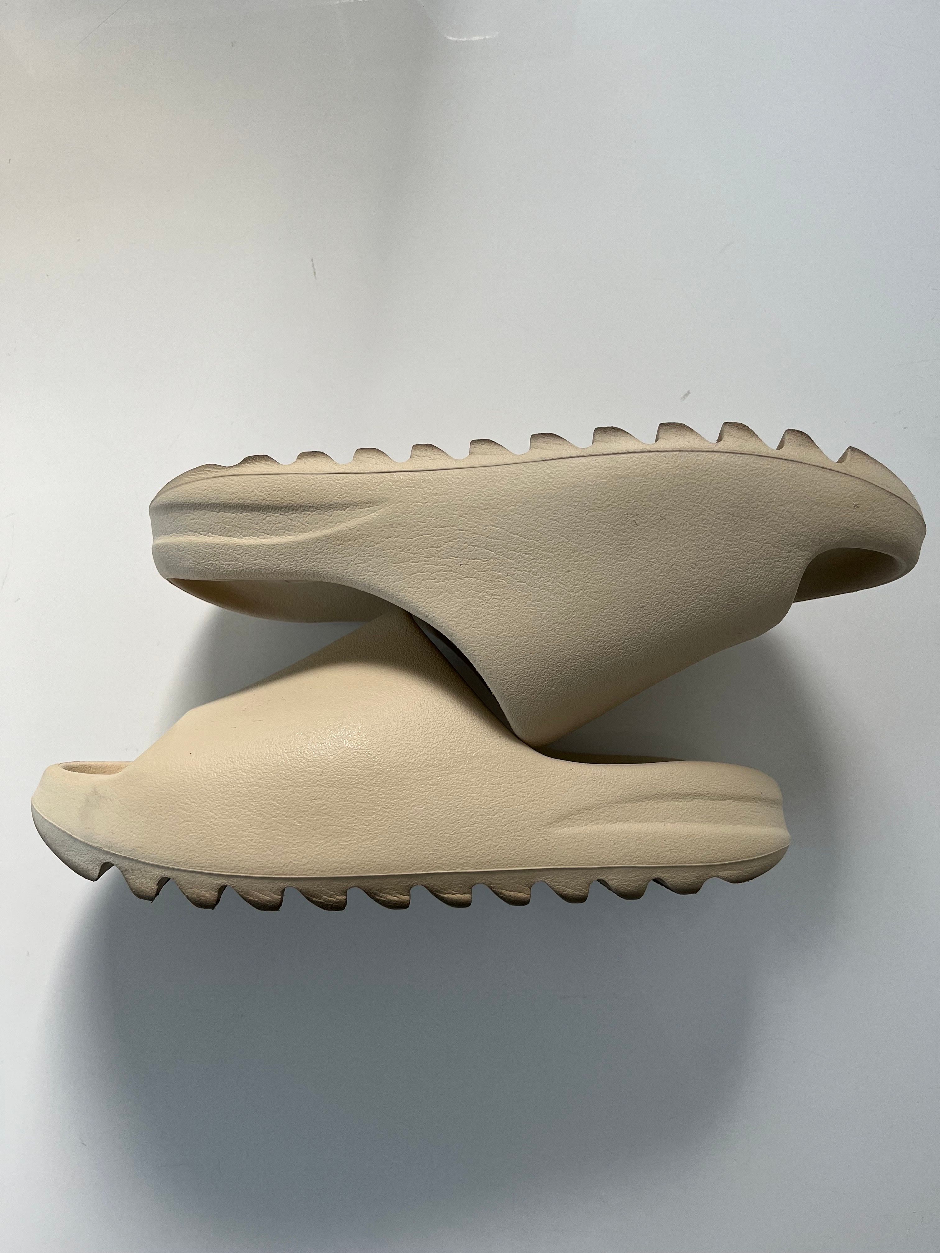 adidas YEEZY Slide "Bone" (FZ5897)