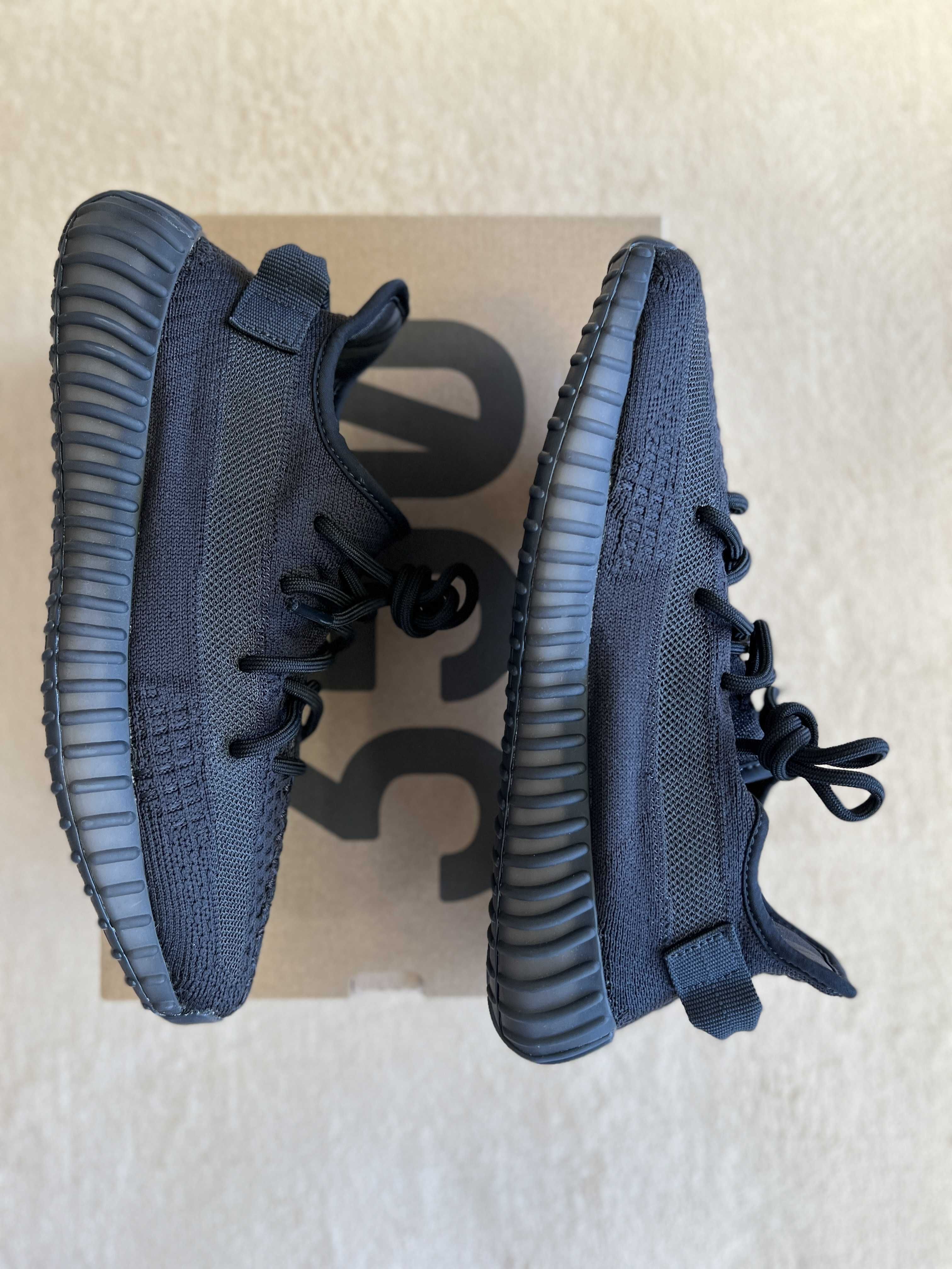 adidas YEEZY Boost 350V2 "Onyx"