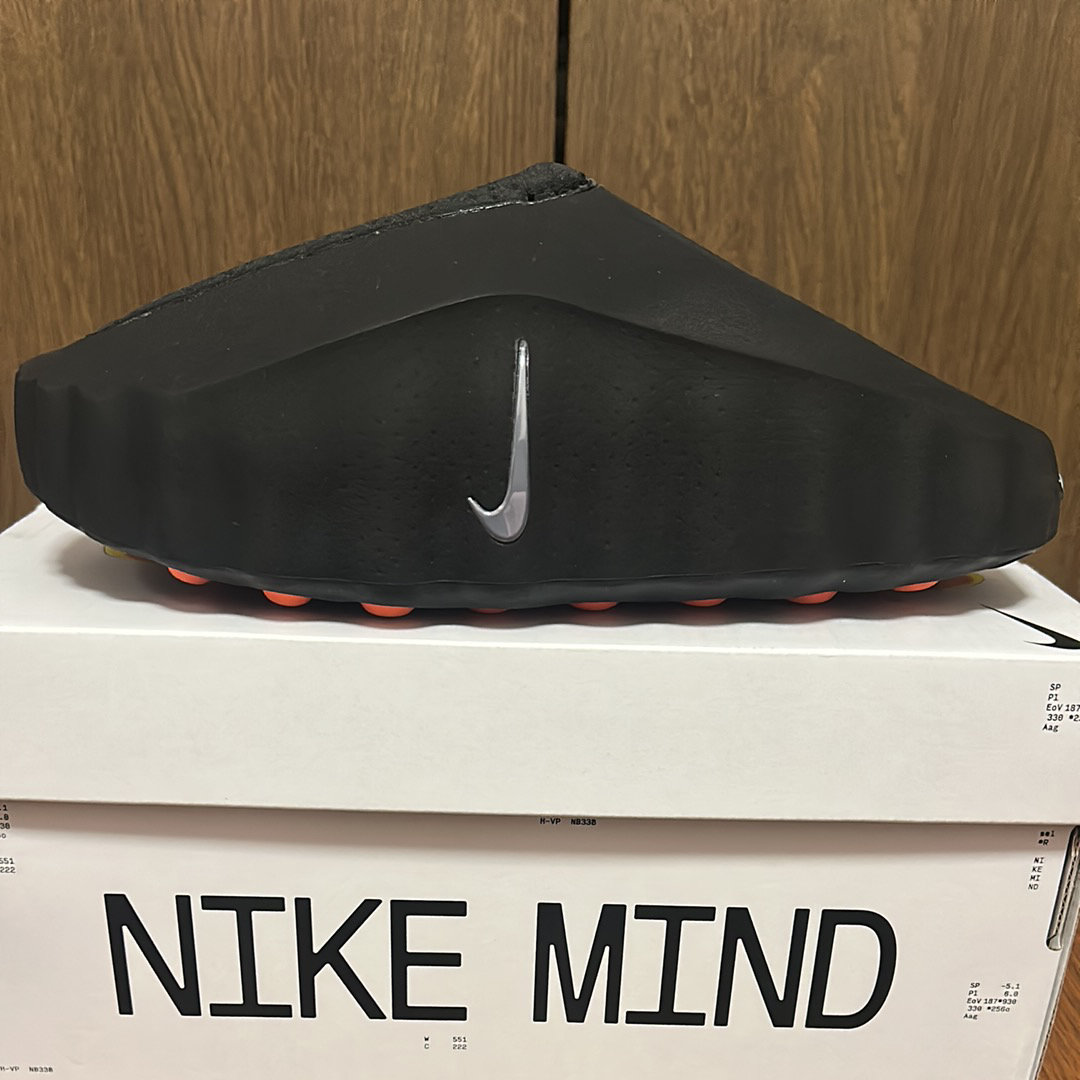 Nike Mind 001 Mules "Black/Hyper Crimson"