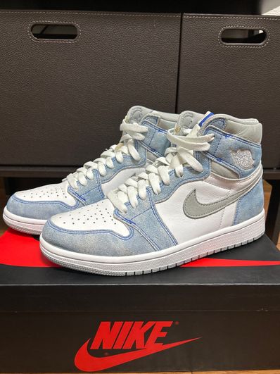 Nike Air Jordan 1 High OG "Hyper Royal"