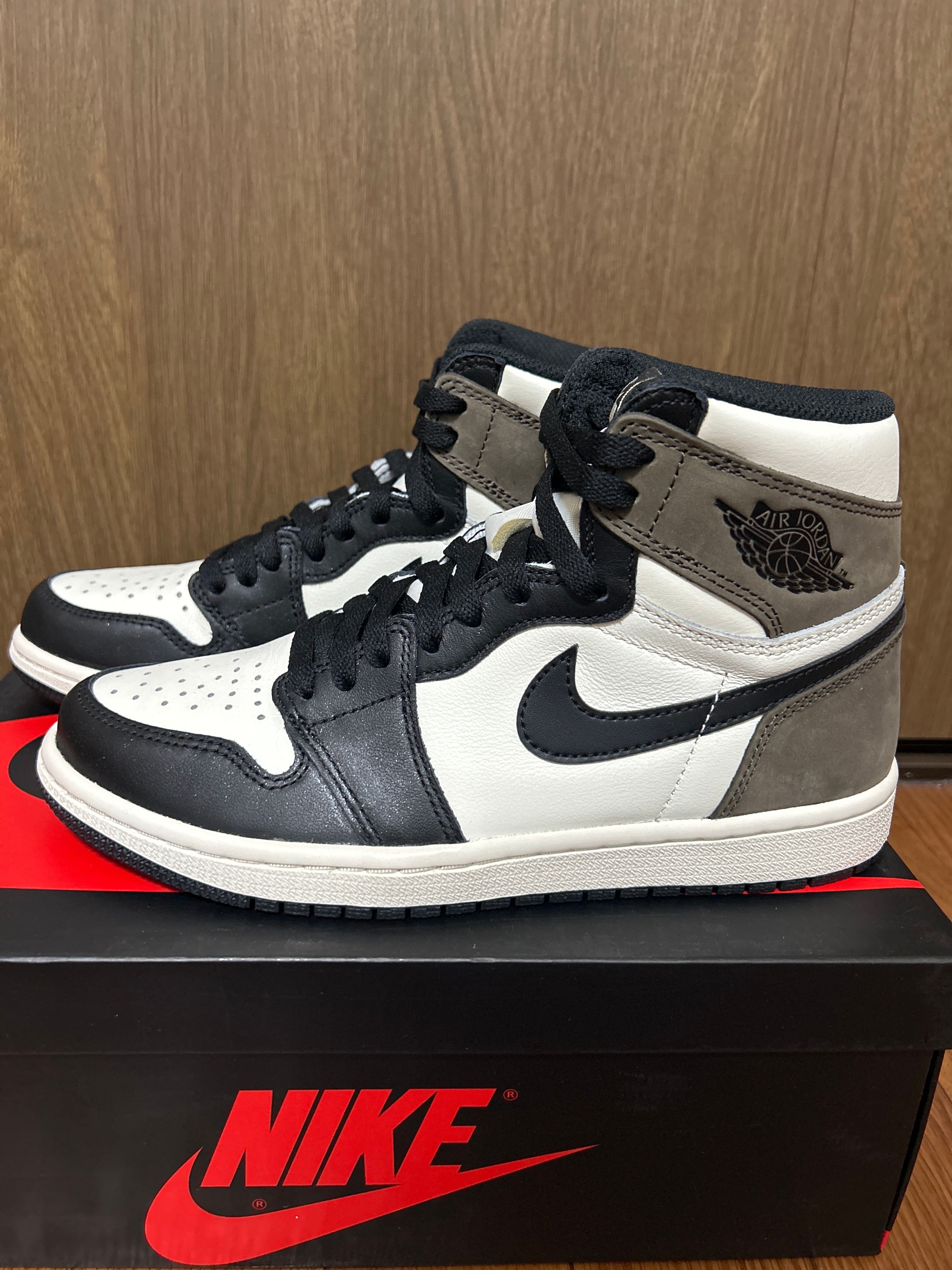 Nike Air Jordan 1 High OG "Sail/Dark Mocha/Black"