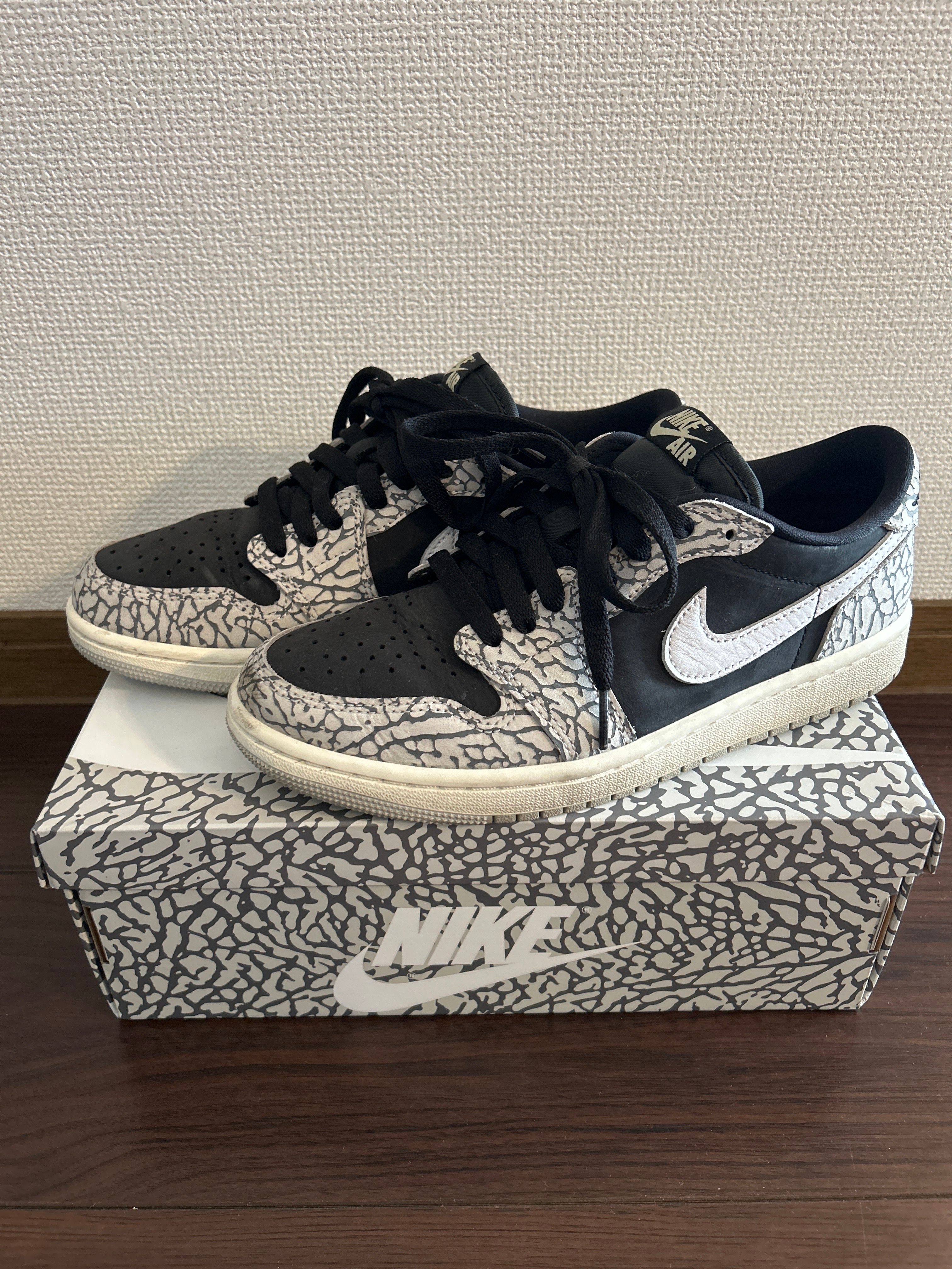 Nike Air Jordan 1 Retro Low OG "Black Cement"