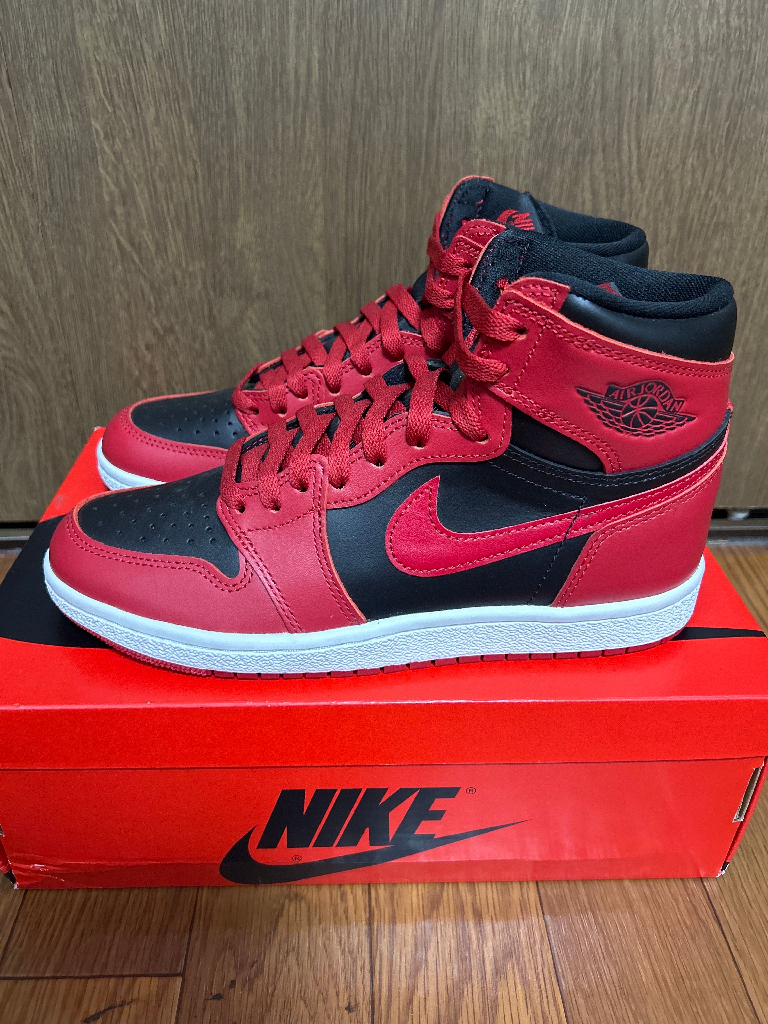 Nike Air Jordan 1 High ’85 "Varsity Red"