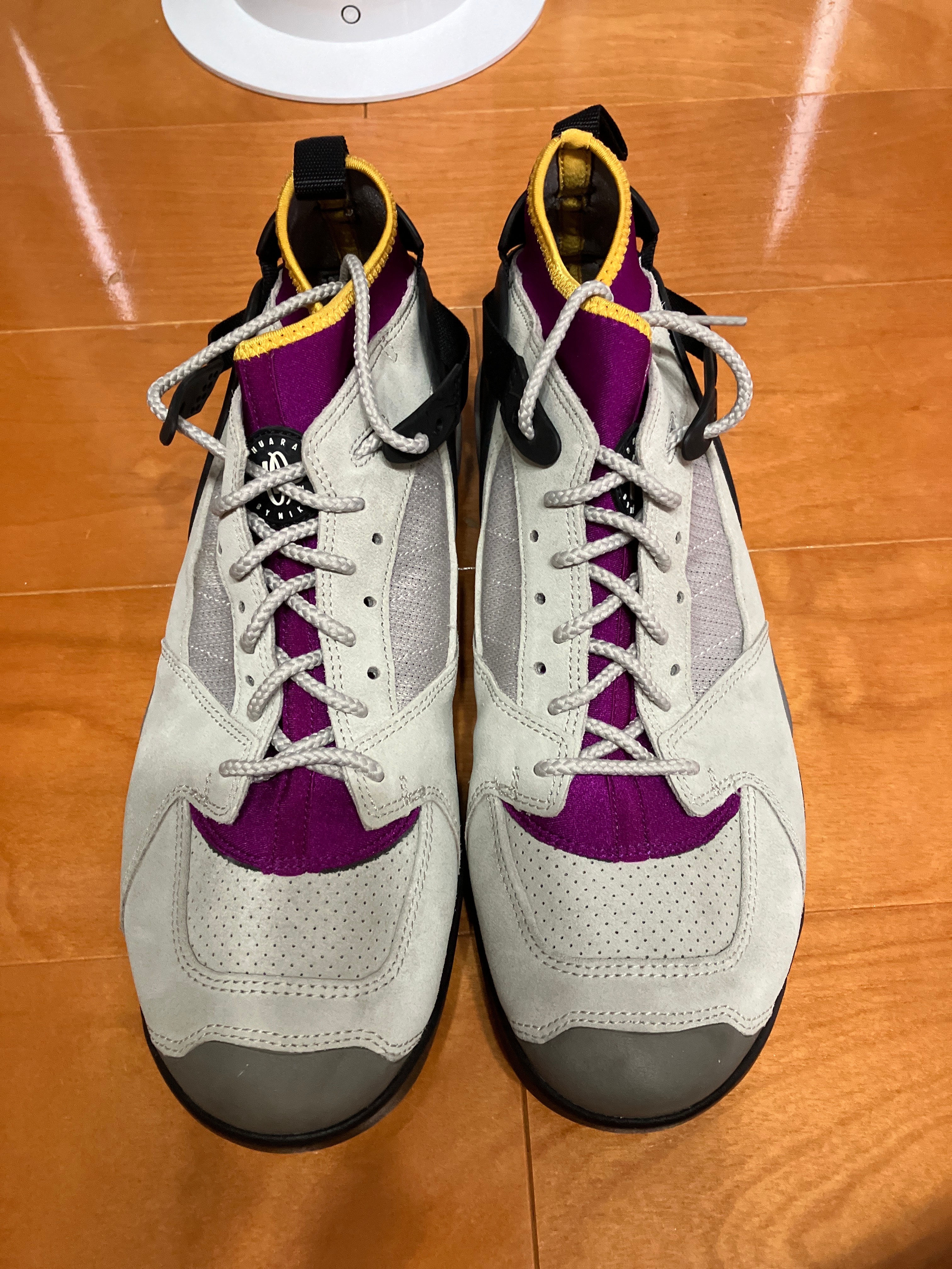 ナイキ ACG エアリバデルチ "グラナイト / レッドプラム"