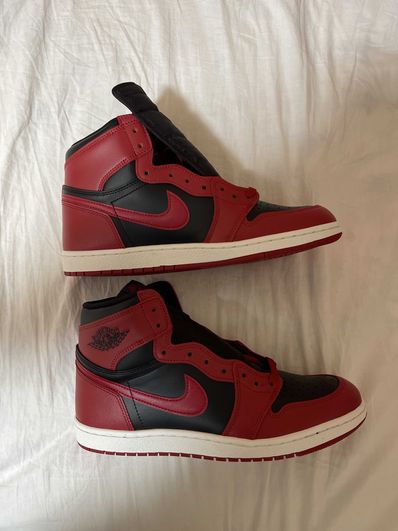 Nike Air Jordan 1 High ’85 "Varsity Red"