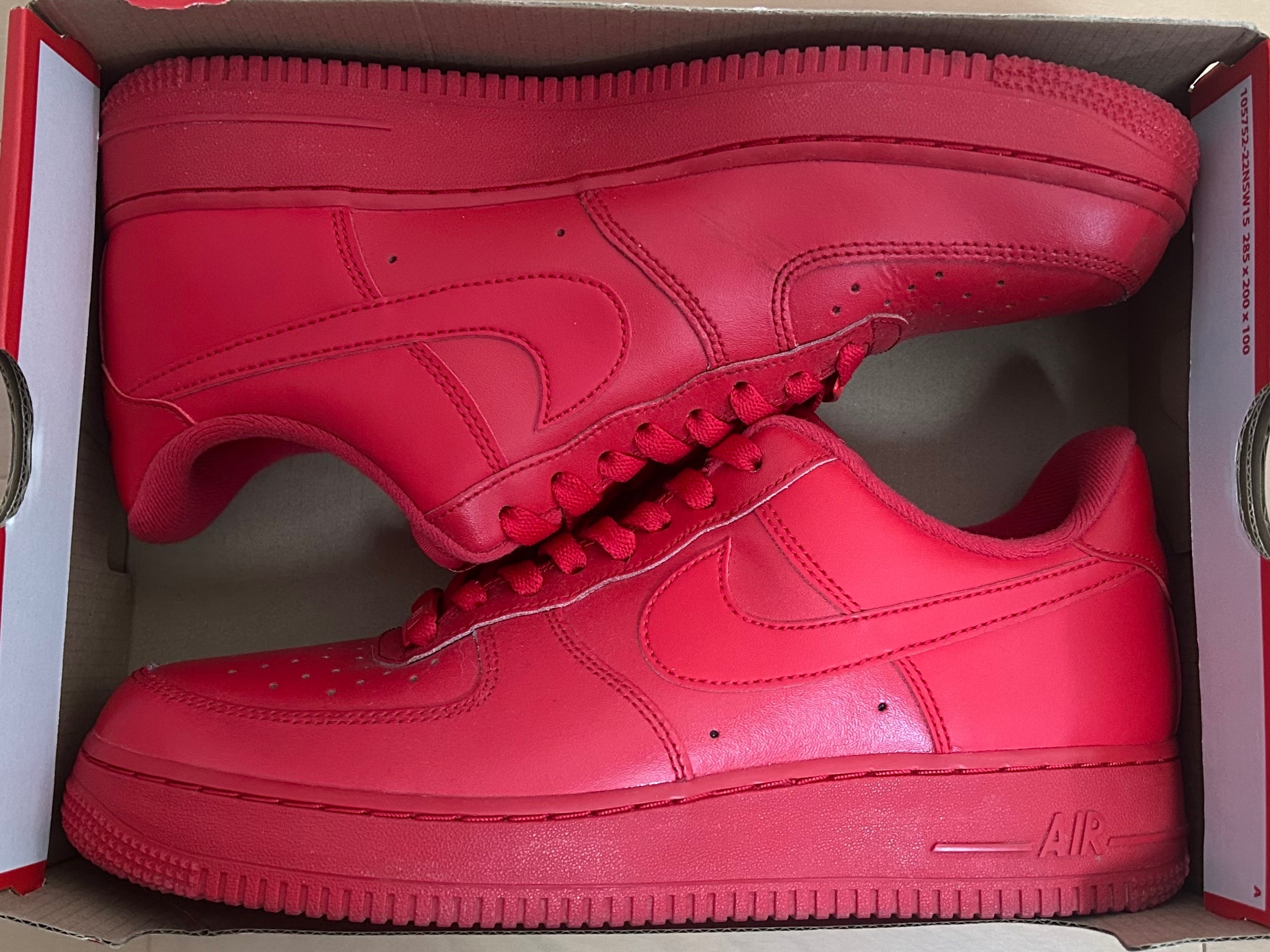 Nike Air Force 1 Low "Triple Red"