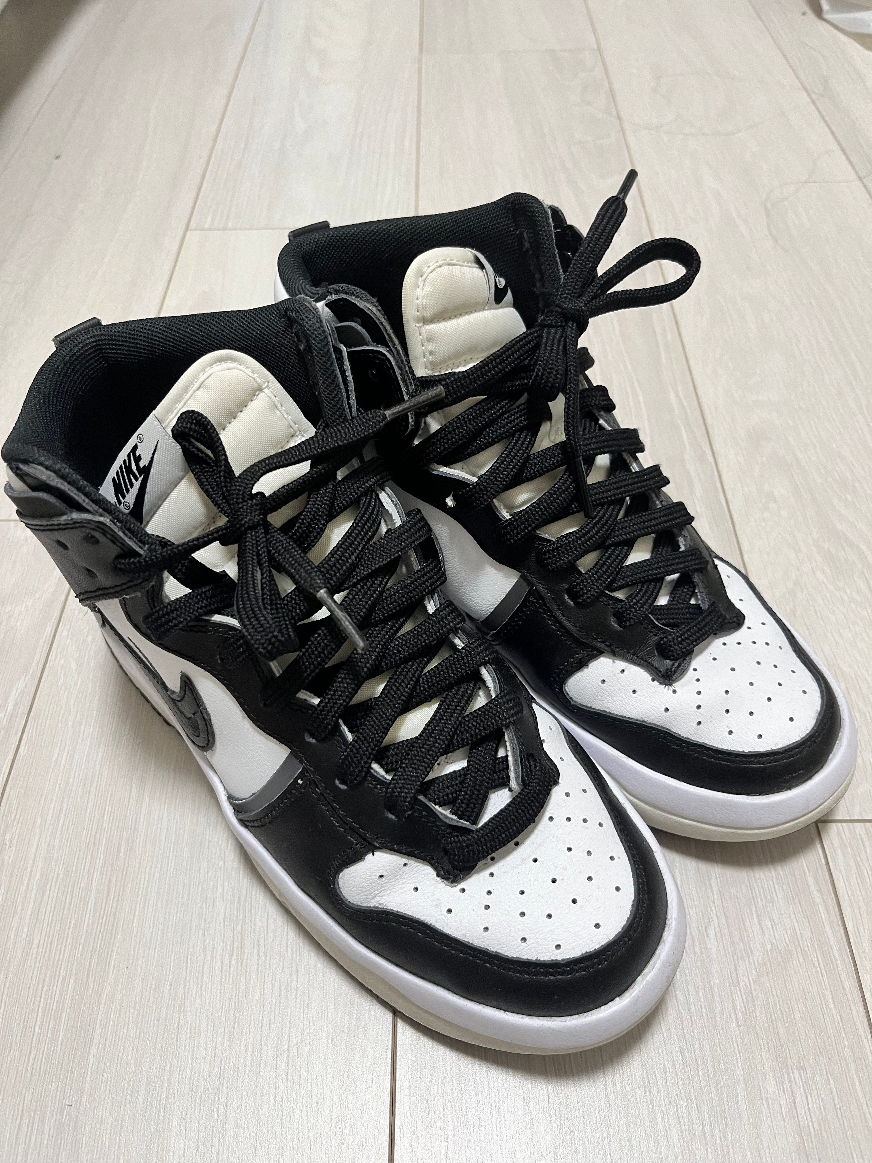 NIKE Women's DUNK HIGH UP "WHITE/BLACK"
