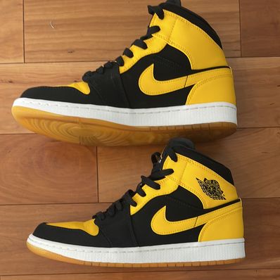 Nike Air Jordan 1 Retro Mid "New Love" (2017)