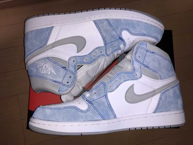 Nike Air Jordan 1 High OG "Hyper Royal"