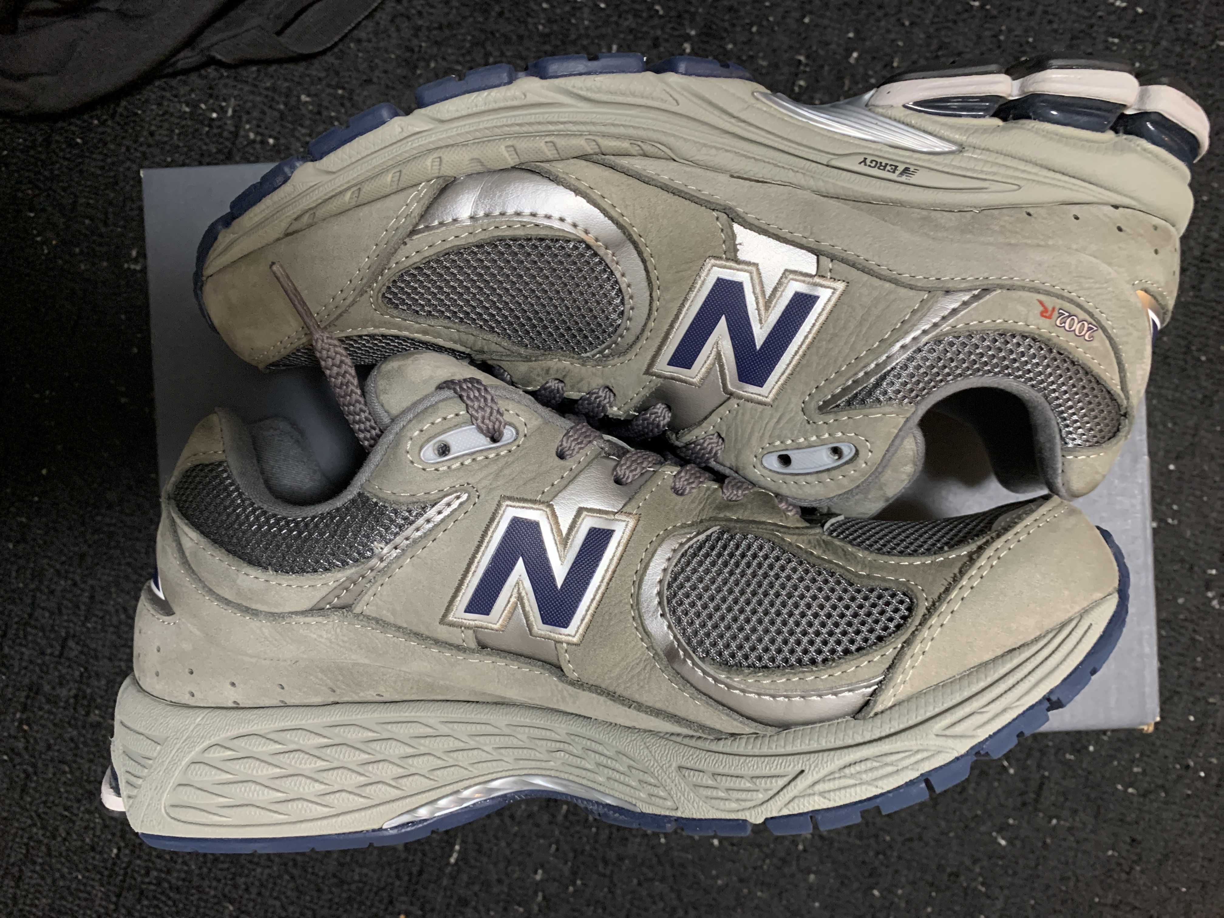 New Balance 2002R "Gray"