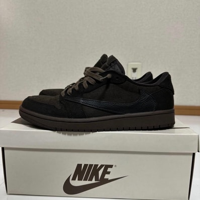 Travis Scott × Nike Air Jordan 1 Low OG SP "Velvet Brown and Dark Mocha"