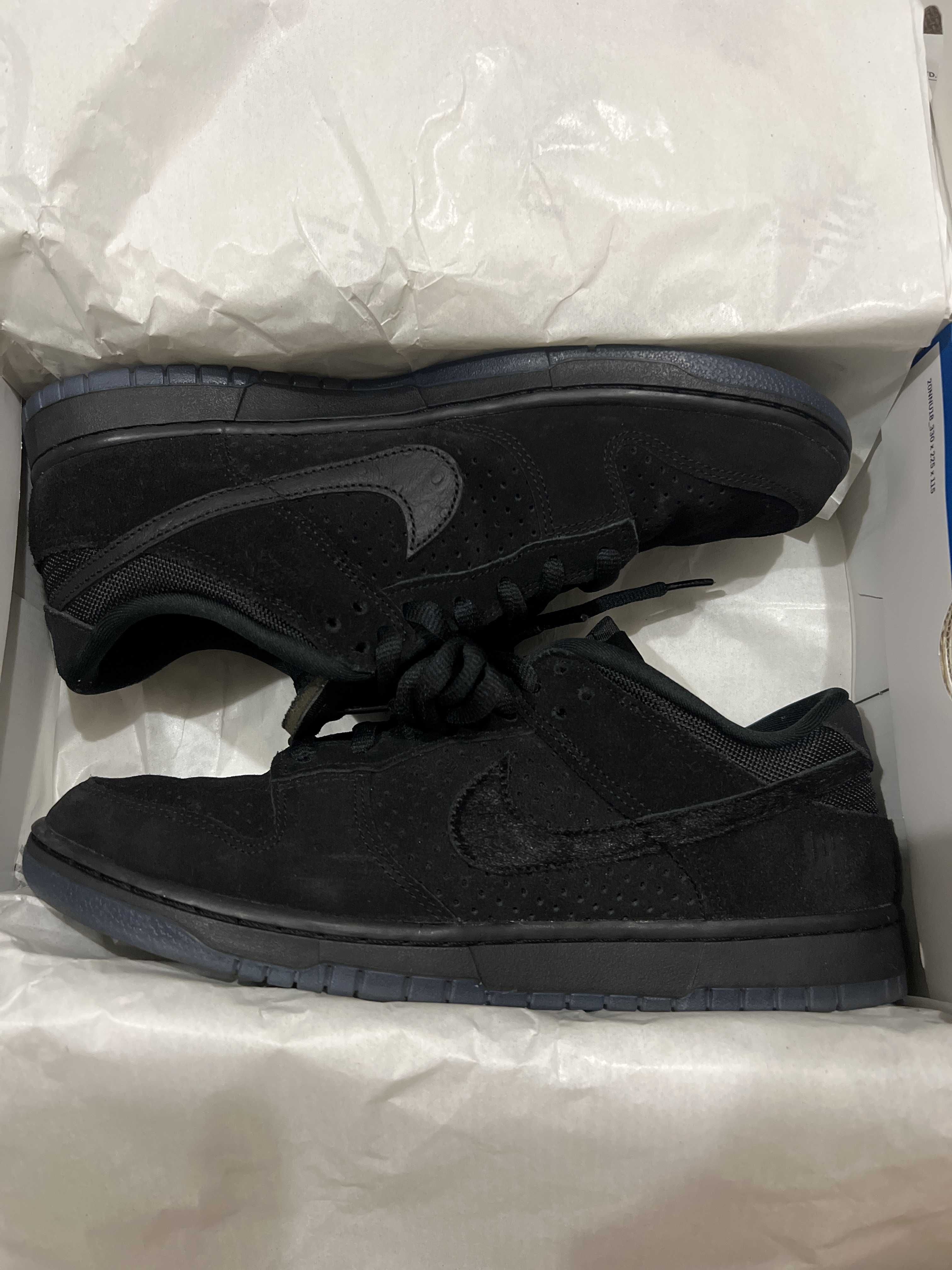 UNDEFEATED × Nike Dunk Low SP "5 ON IT"