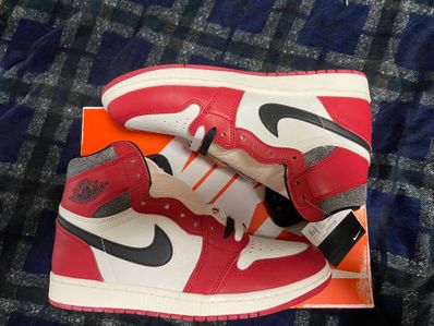 Nike Air Jordan 1 High OG "Lost & Found/Chicago"