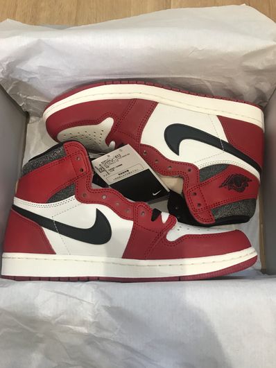 Nike Air Jordan 1 High OG "Lost & Found/Chicago"