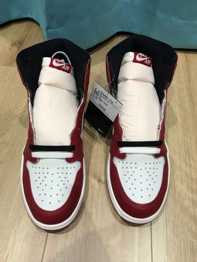 Nike Air Jordan 1 High OG "Lost & Found/Chicago"
