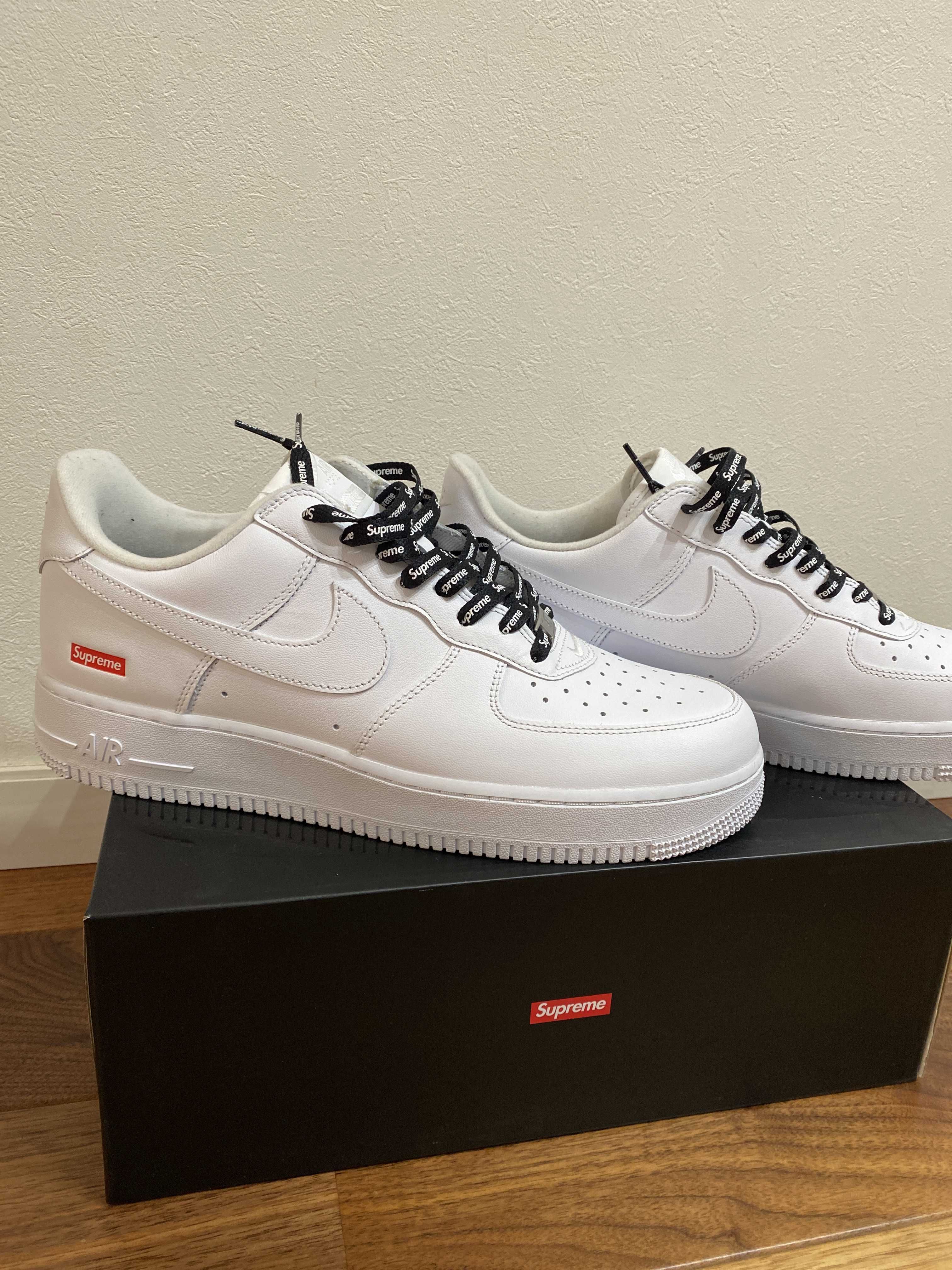 Supreme × Nike Air Force 1 Low "White"
