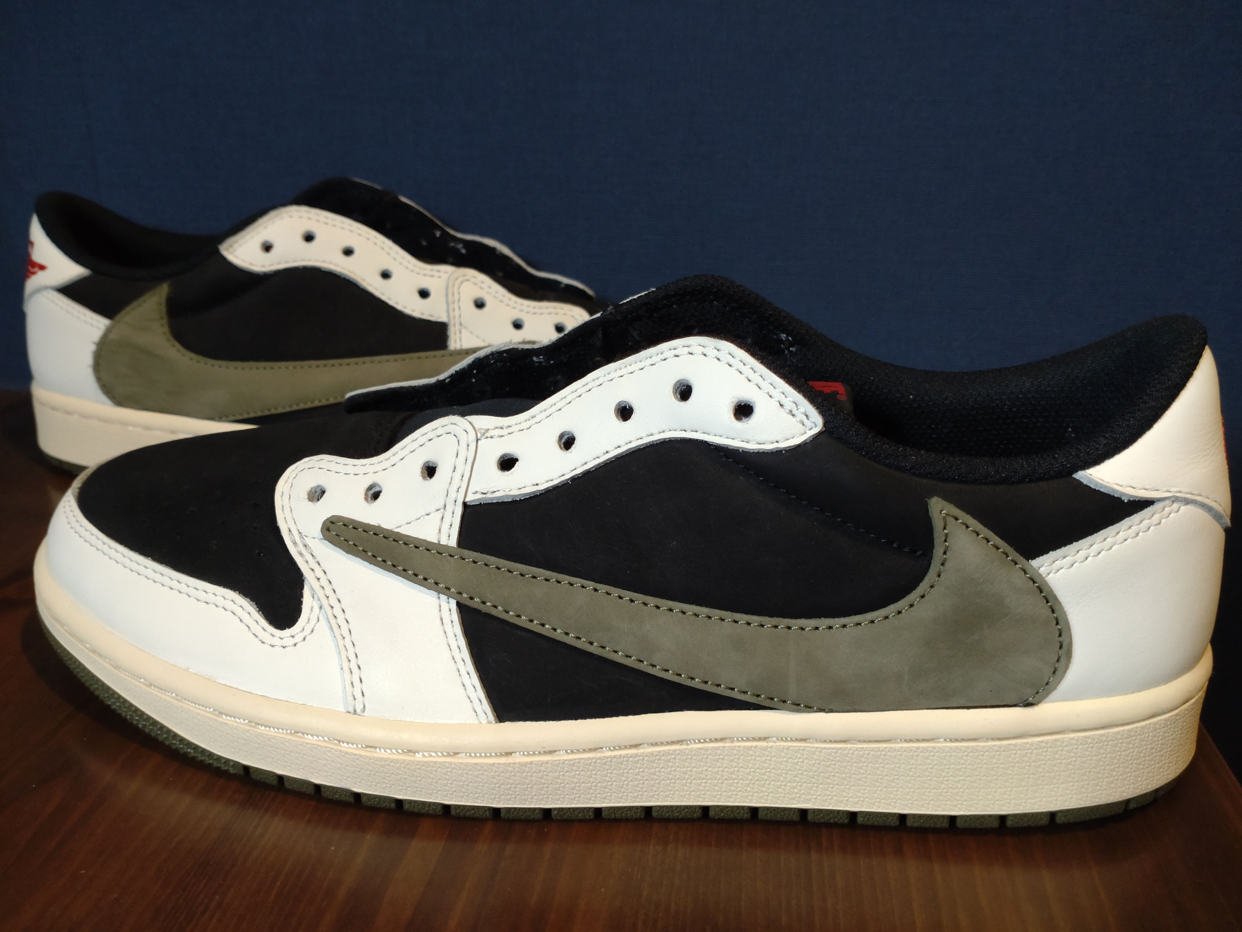 Travis Scott × Nike Women's Air Jordan 1 Low OG "Medium Olive"